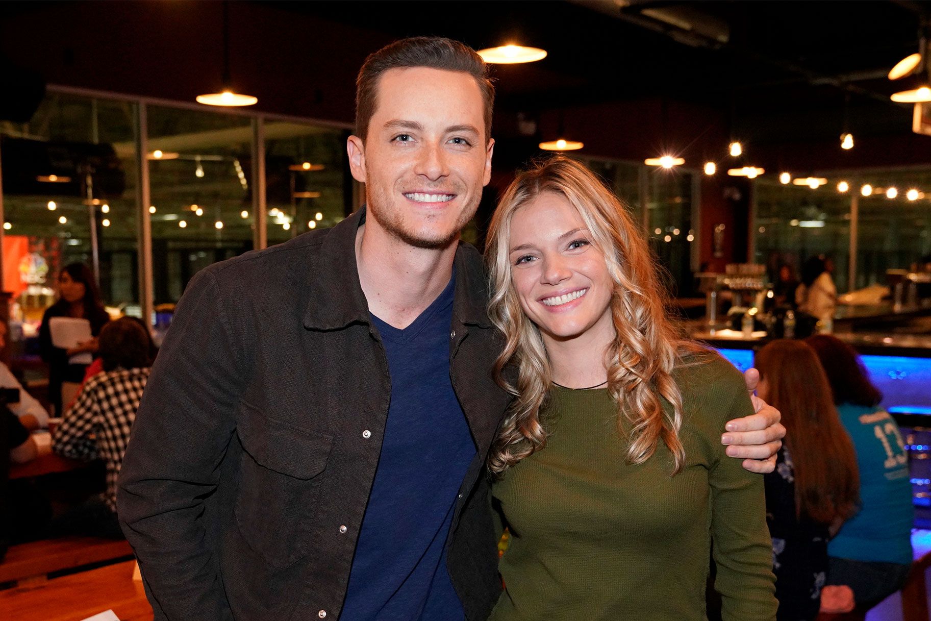 1825x1217 Chicago P.D.: Tracy Spiridakos and Jesse Lee Soffer Take New Selfie