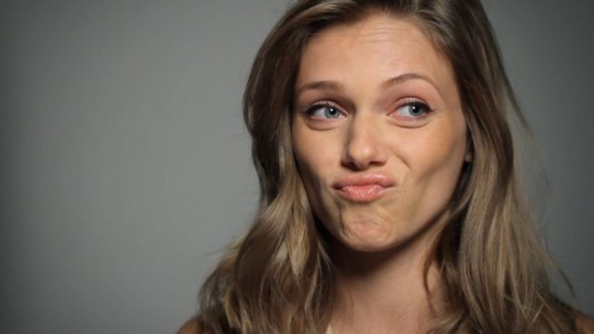 1920x1080 Behind the Scenes of with Tracy Spiridakos