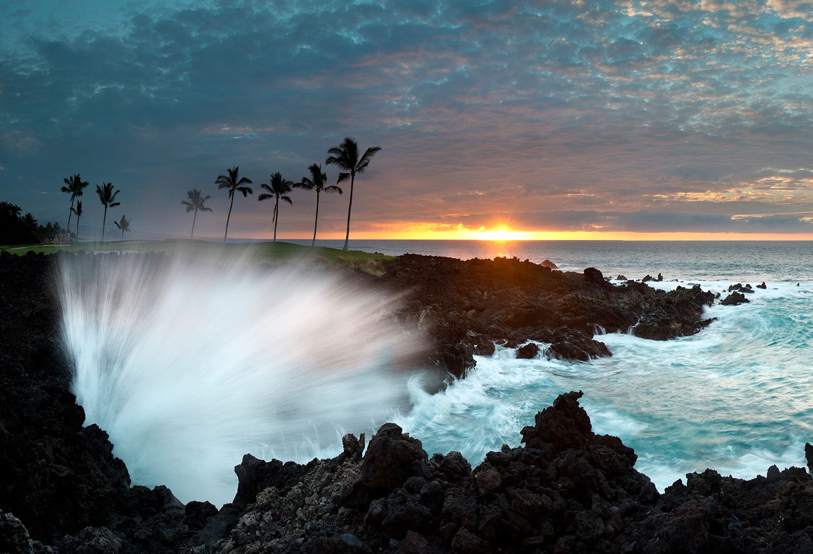 1600x1091 Sunset At Waikaloa Golf Course, Big Island, Hawaii