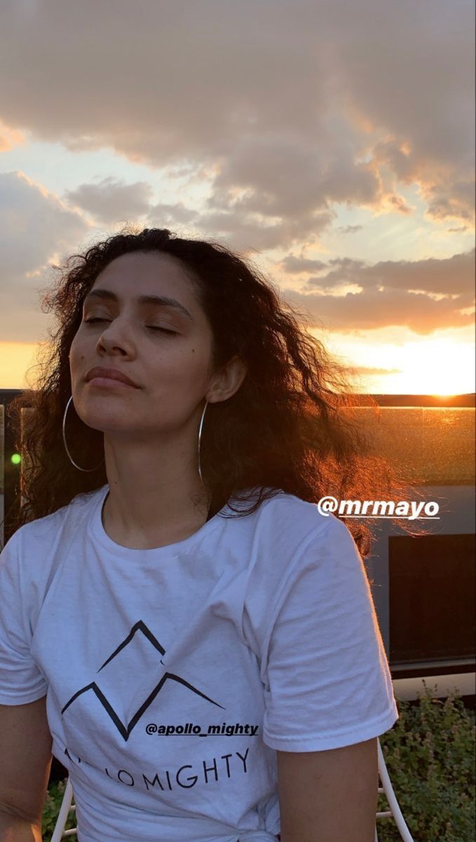 679x1200 miranda rae mayo