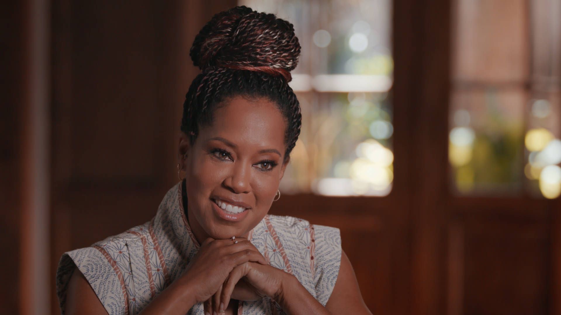 1920x1080 Regina King Hair Tied Up Brown Aesthetic Wallpaper