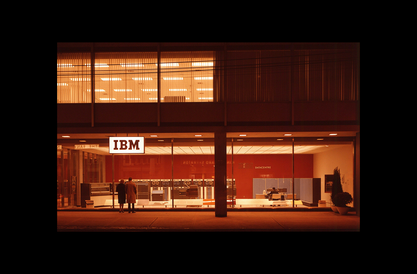 1400x919 IBM Retro Design - Behance
