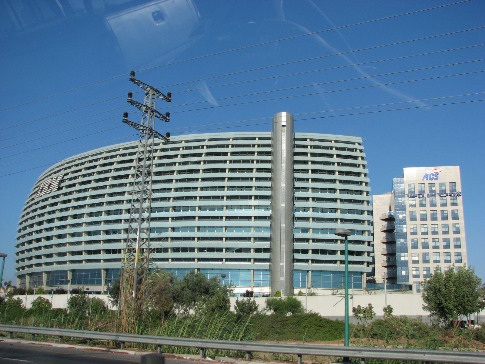 1600x1200 IBM building, Park Azorim, Israel