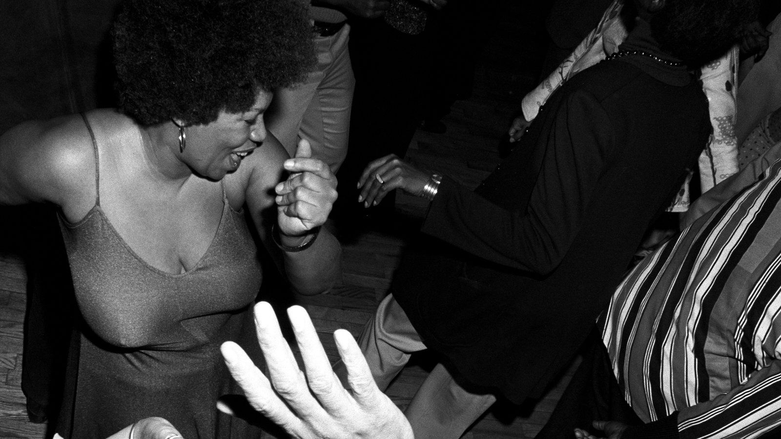 1600x900 Toni Morrison Dancing: Photo of the Author at Work and Play