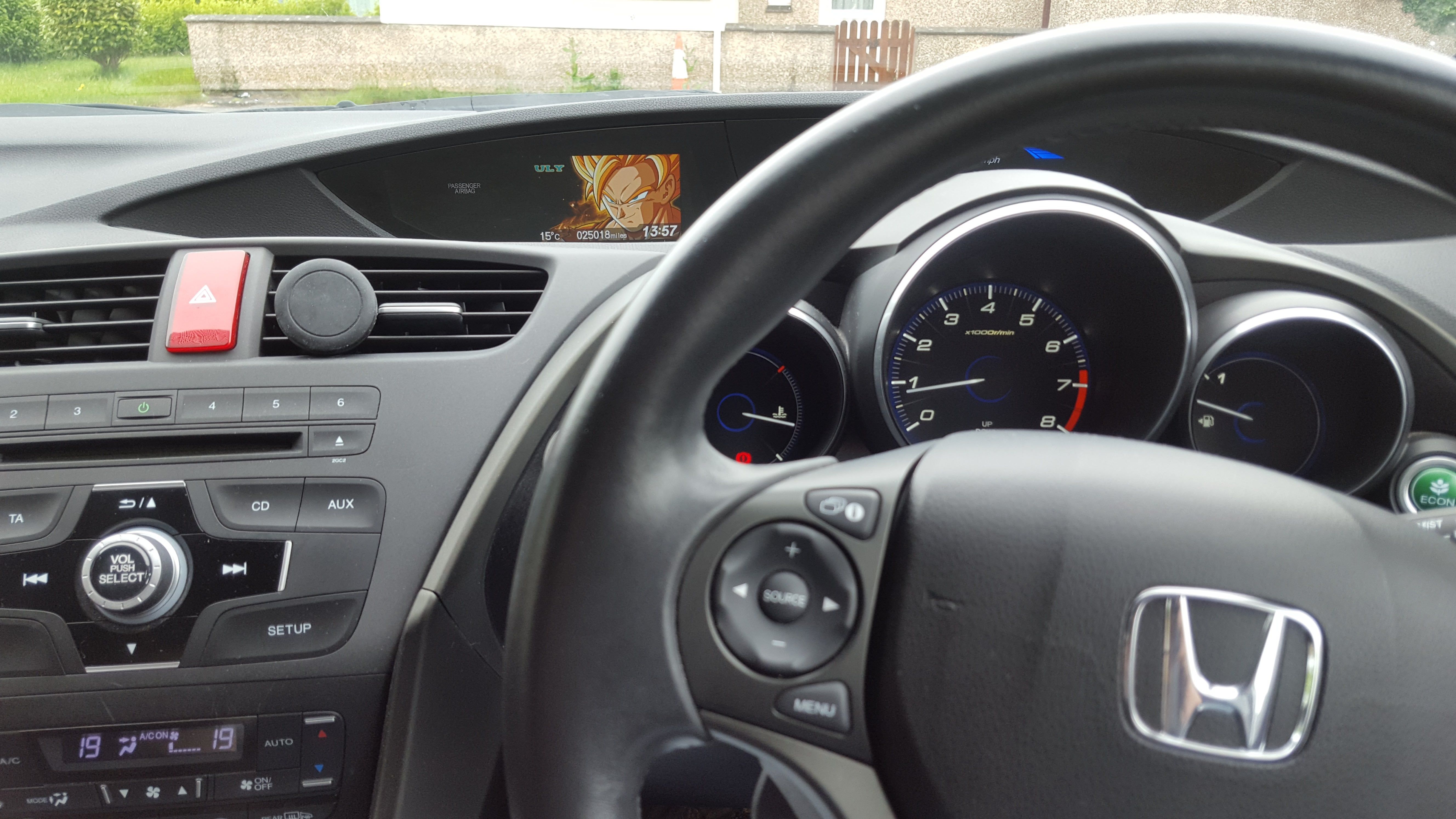 5312x2988 Bought a 2012 Civic. Best thing? Customisable wallpaper!
