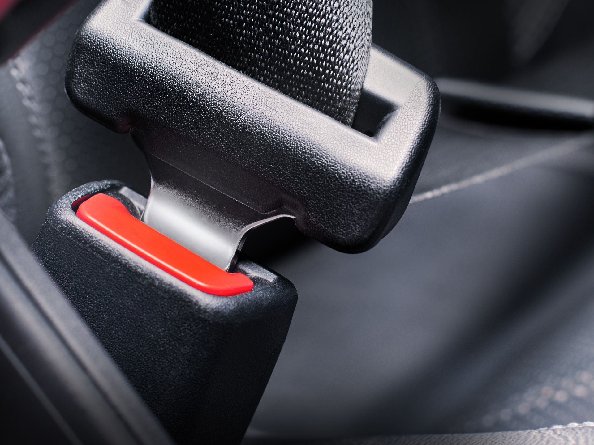 1920x1440 Drivers are only just realising the hidden meaning behind the date inscribed into major car brand's seatbelts