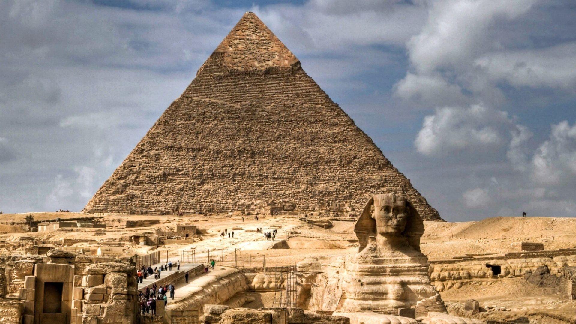 1920x1080 Egyptian Pyramid Wallpaper
