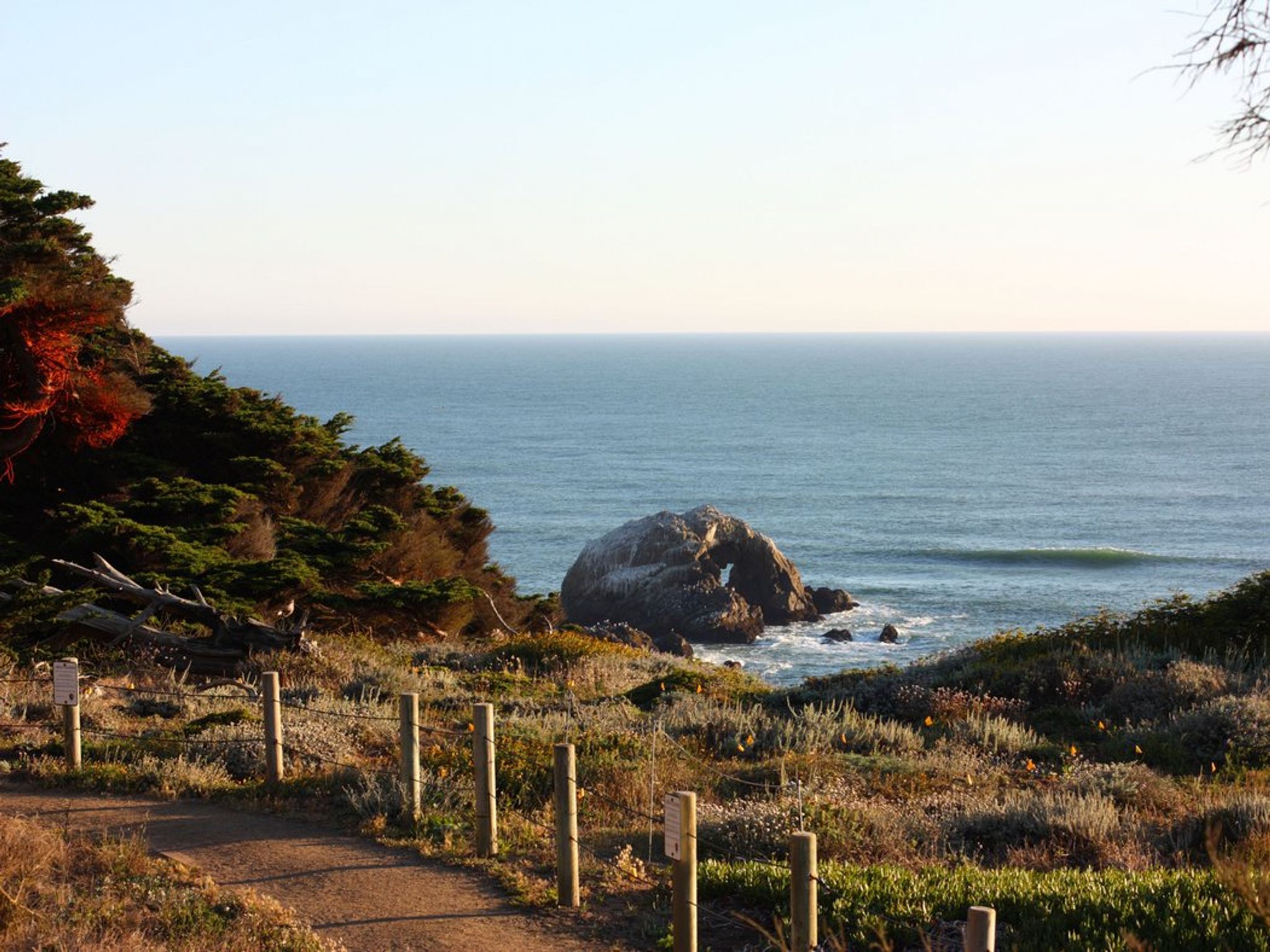 2048x1536 Lands End Trail