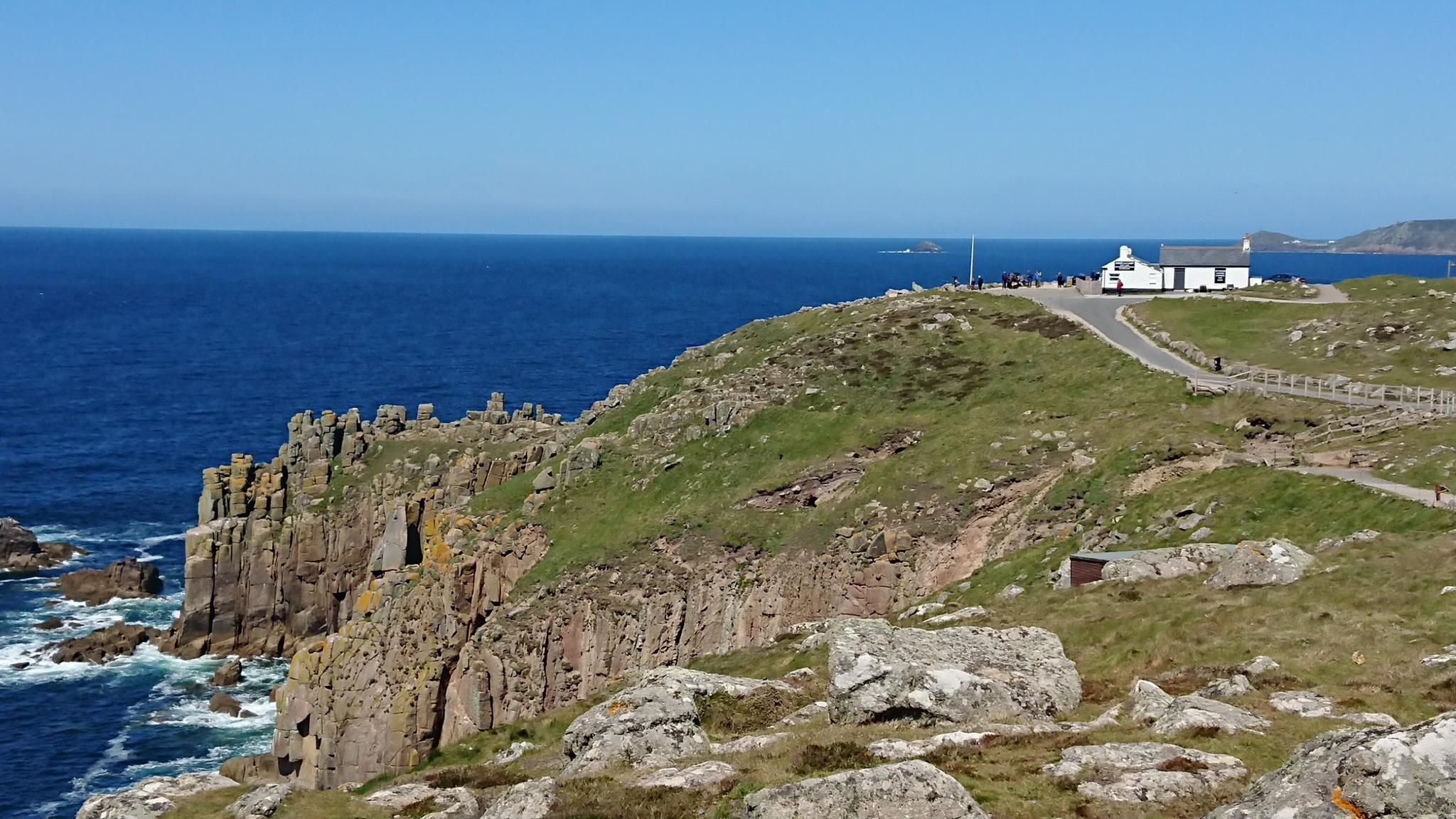 2048x1152 Land's End