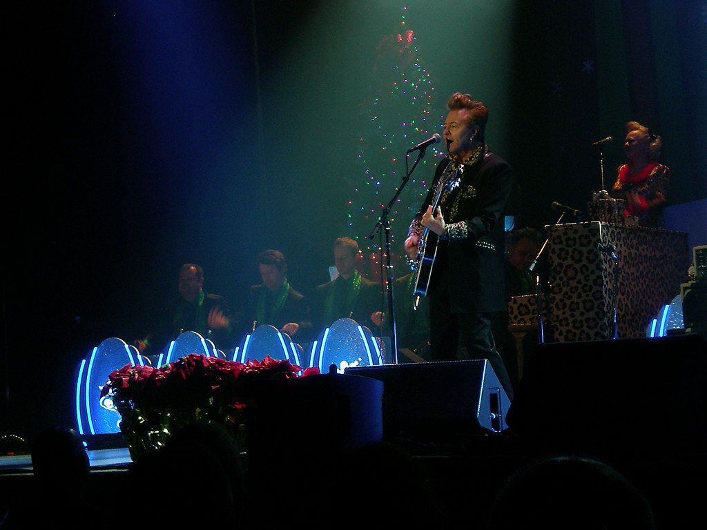 1024x768 DSCN1709. Brian Setzer Orchestra