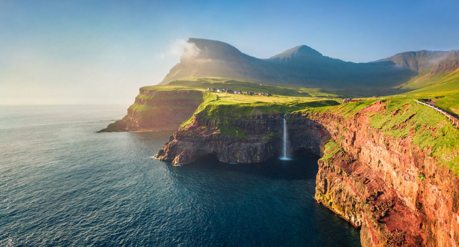 1600x860 Vágar Island Highlights. Gásadalur, Bøur & Sandavágur / NUSCT