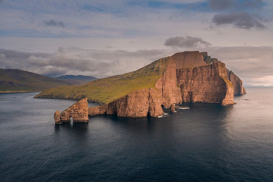 1100x733 Rock formations of Drangarnier and Vagar