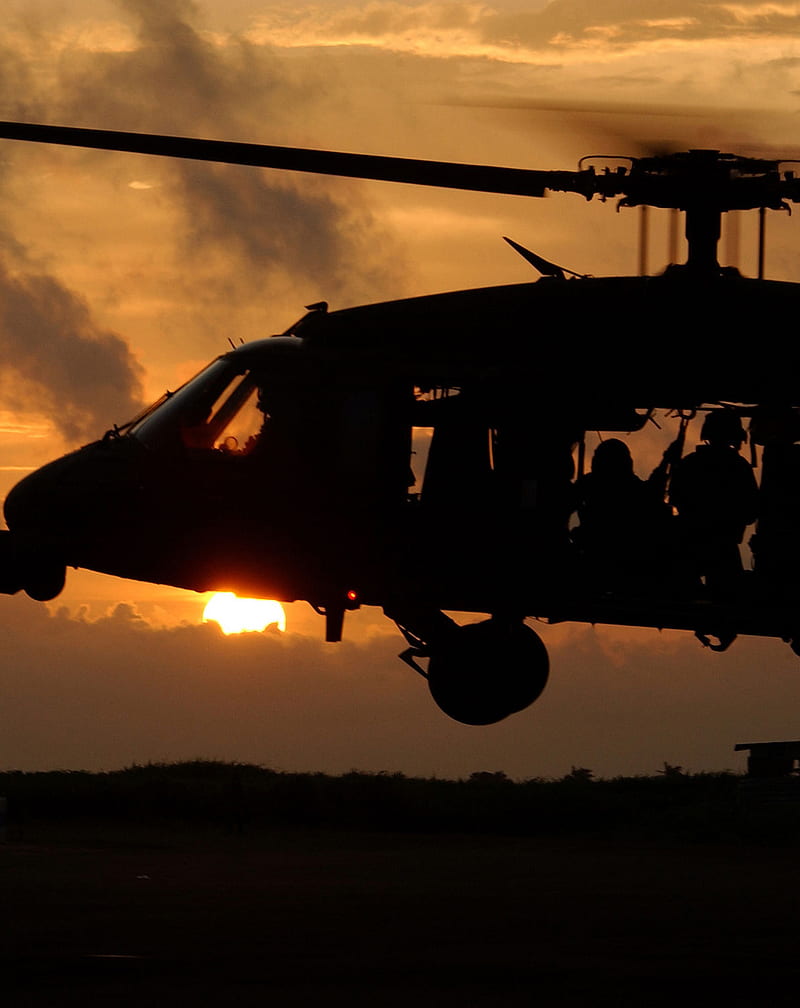 800x1008 Sunset On Helicopter, duty, fly, helicopter, night, sad, solider, sunset, guerra, HD phone wallpaper