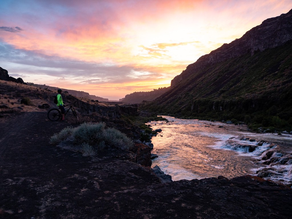 1024x768 Best Things to Do in Twin Falls Idaho: Waterfalls to Hot Springs