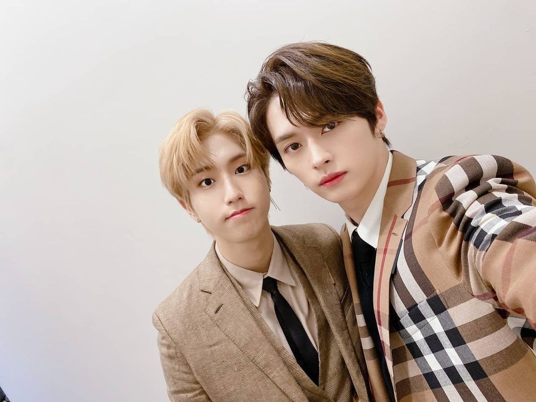 1080x810 LEE KNOW & HAN JISUNG ideas. lee know, stray, kids