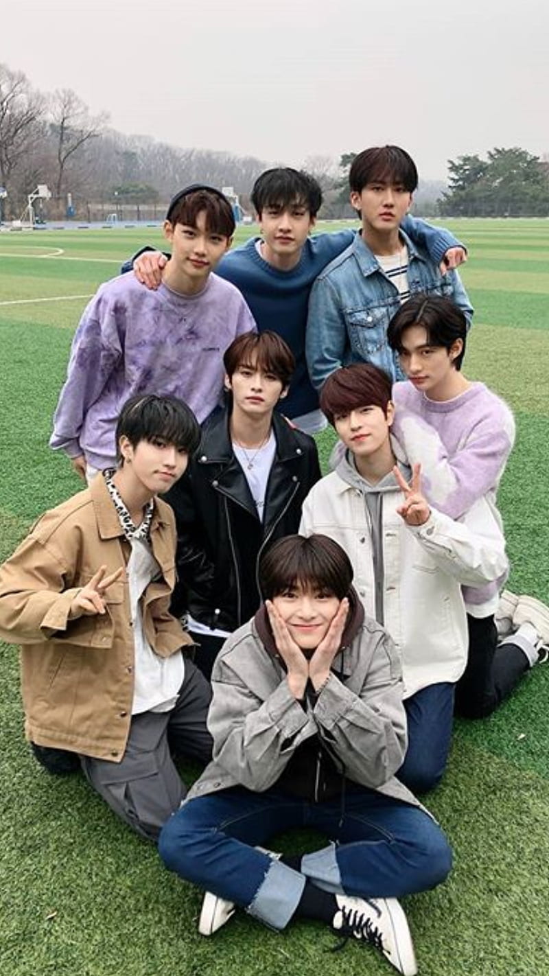 800x1422 Stray Kids, bangchan, changbin, felix, han, hyunjin, in, kpop, leeknow, seungmin, HD phone wallpaper