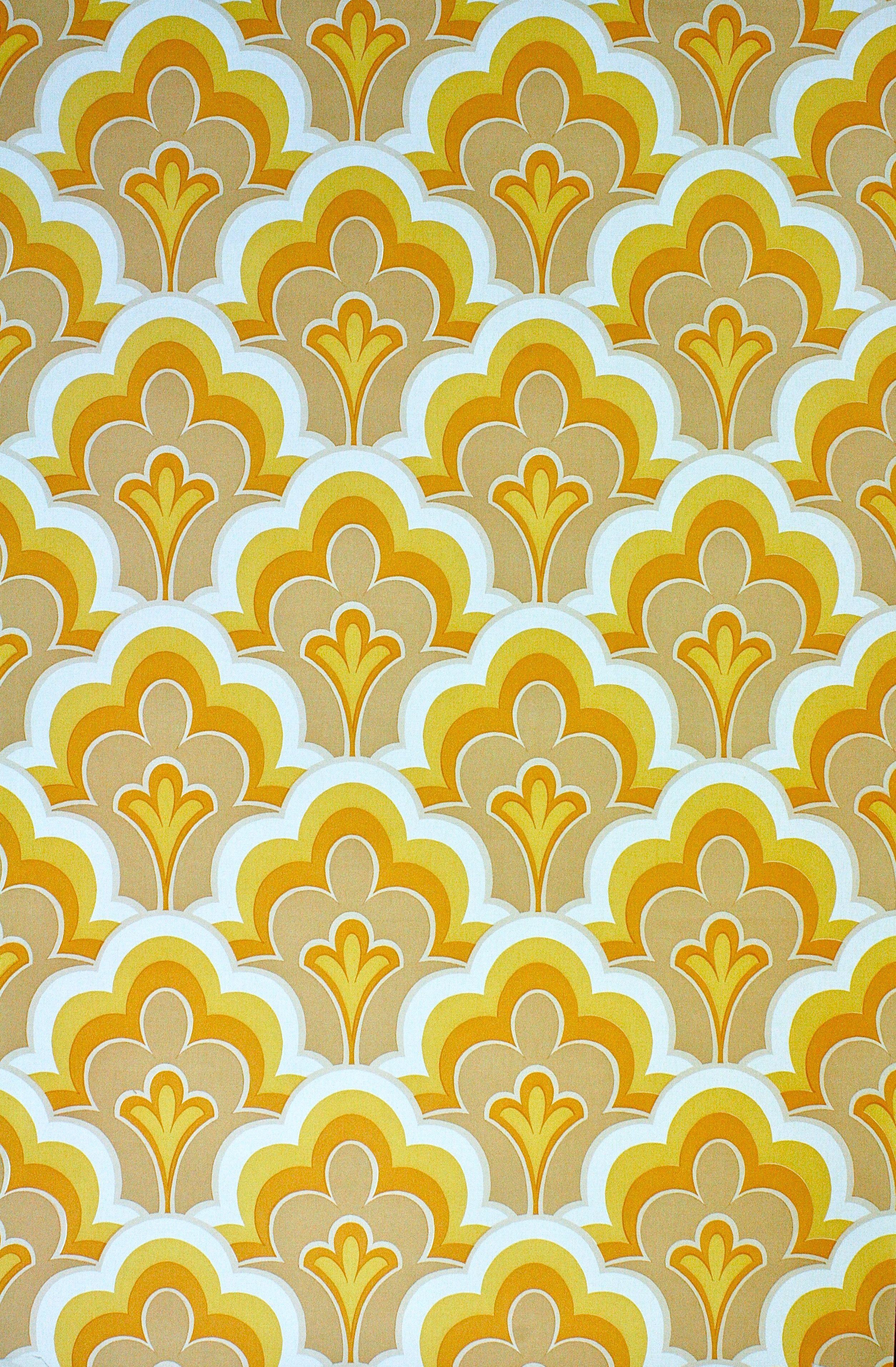 2508x3826 70s Retro Wallpaper Wallpaper