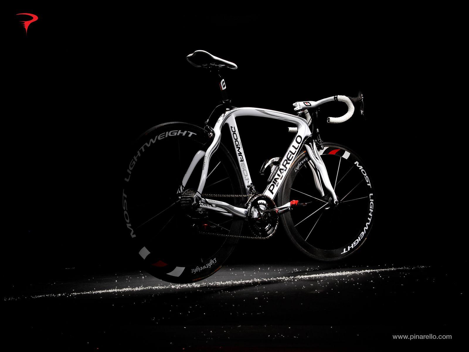 1600x1200 Pinarello Wallpaper (December)