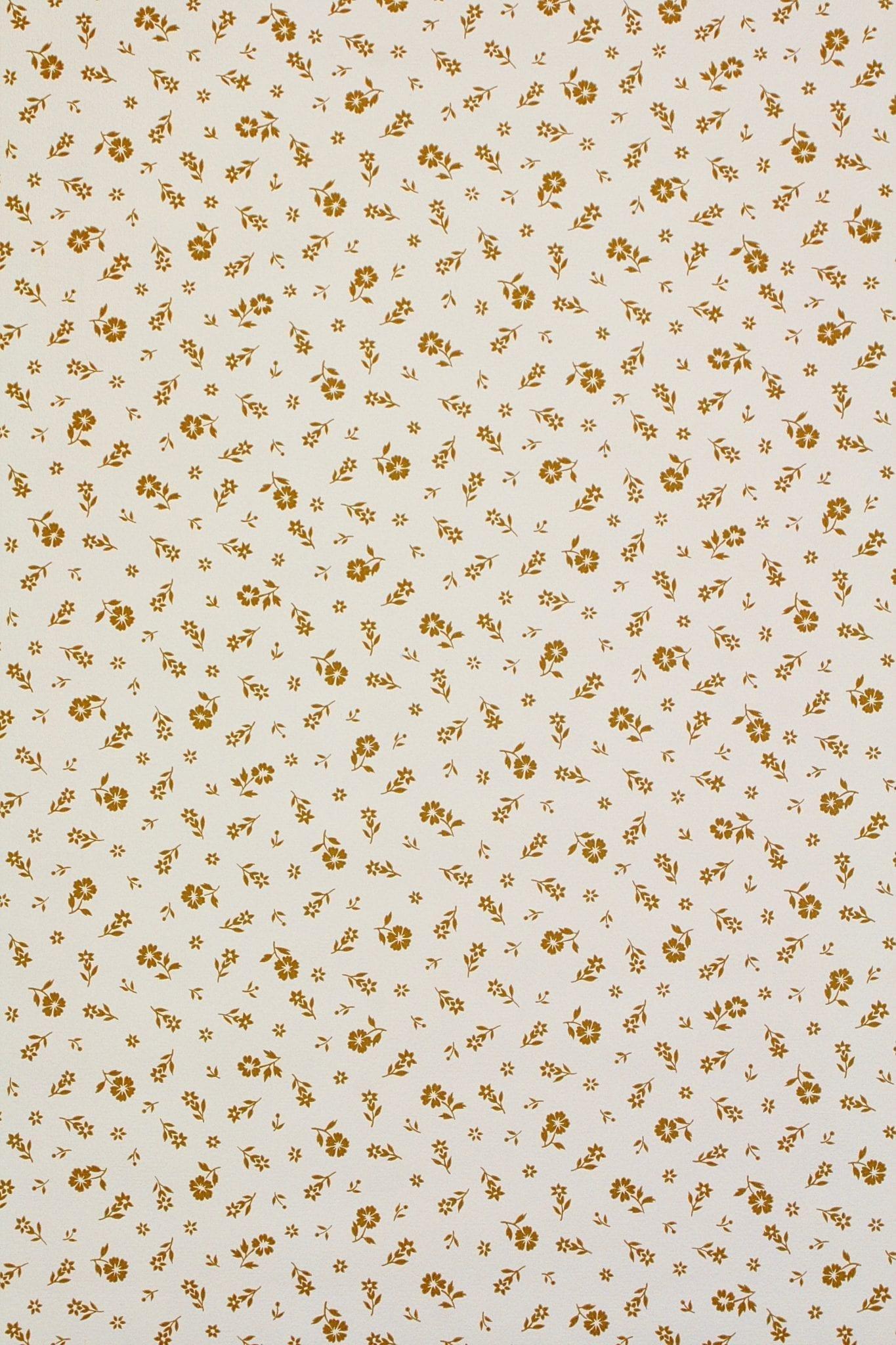 1365x2048 Vintage Small Flowers Wallpaper