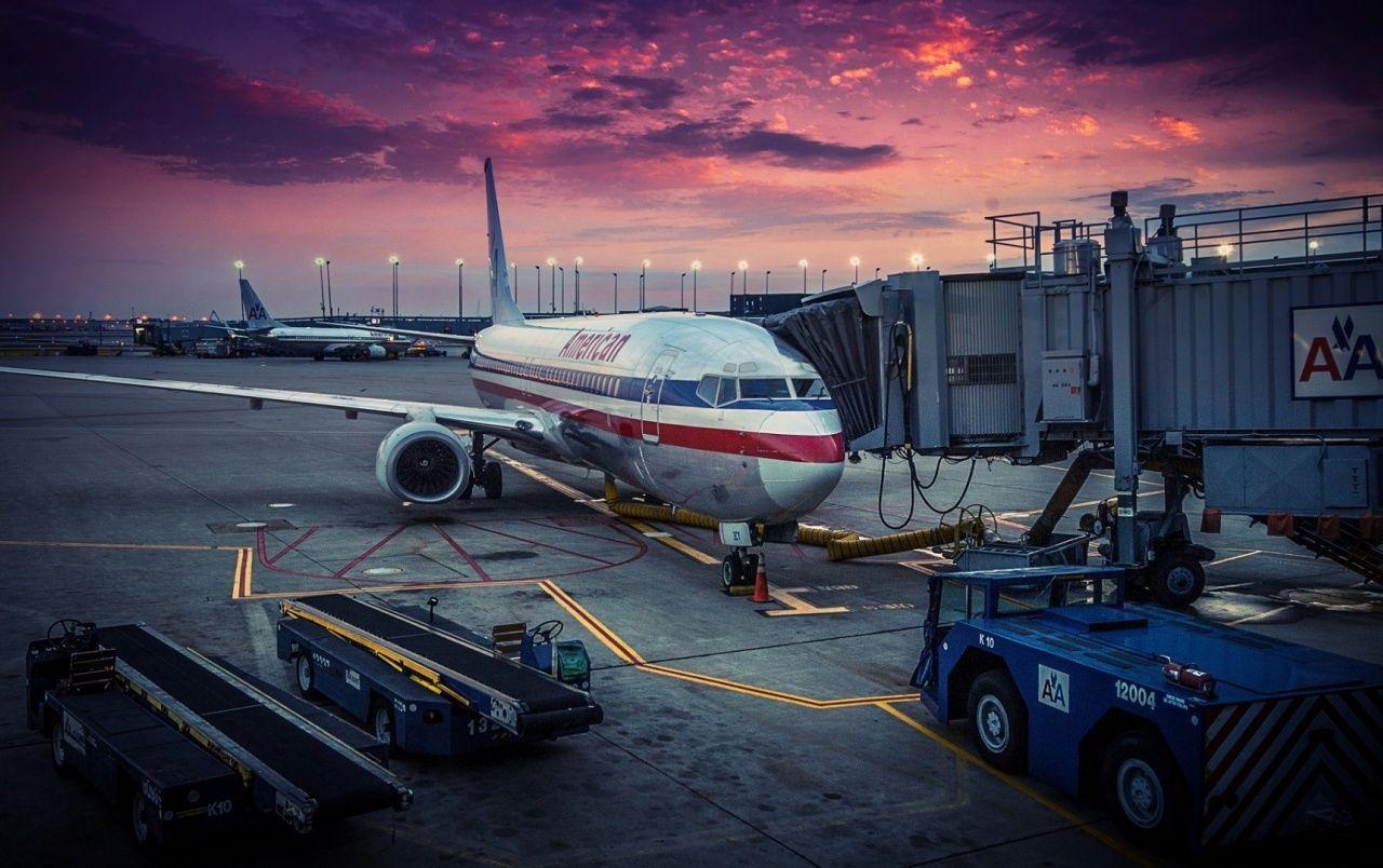 1280x804 American Airlines Passenger Jet wallpaper. American Airlines