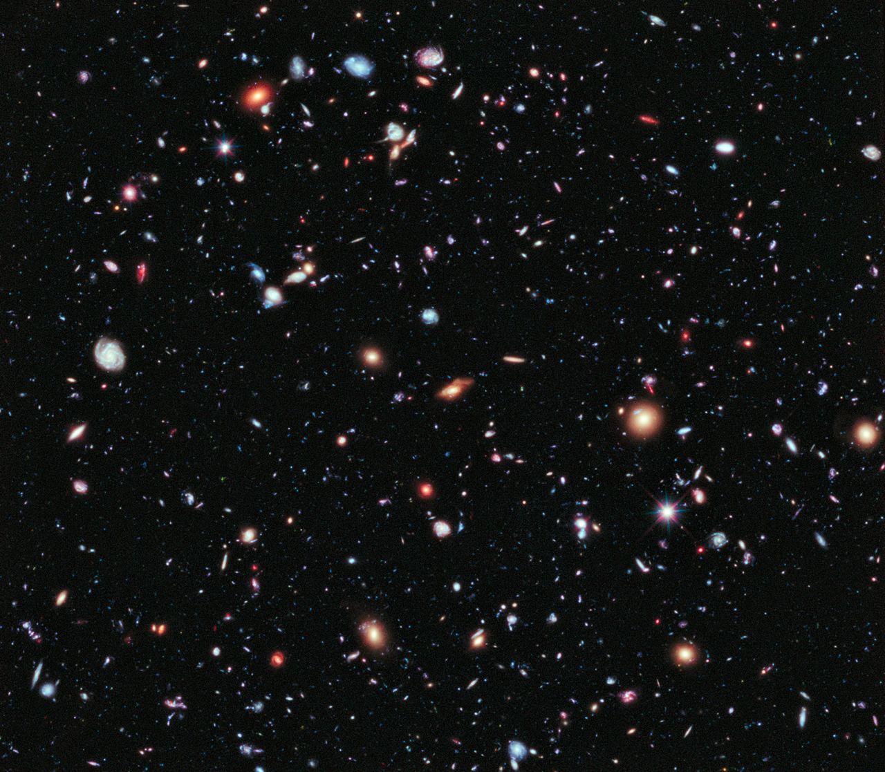 1280x1117 HubbleSite: Image eXtreme Deep Field (XDF)