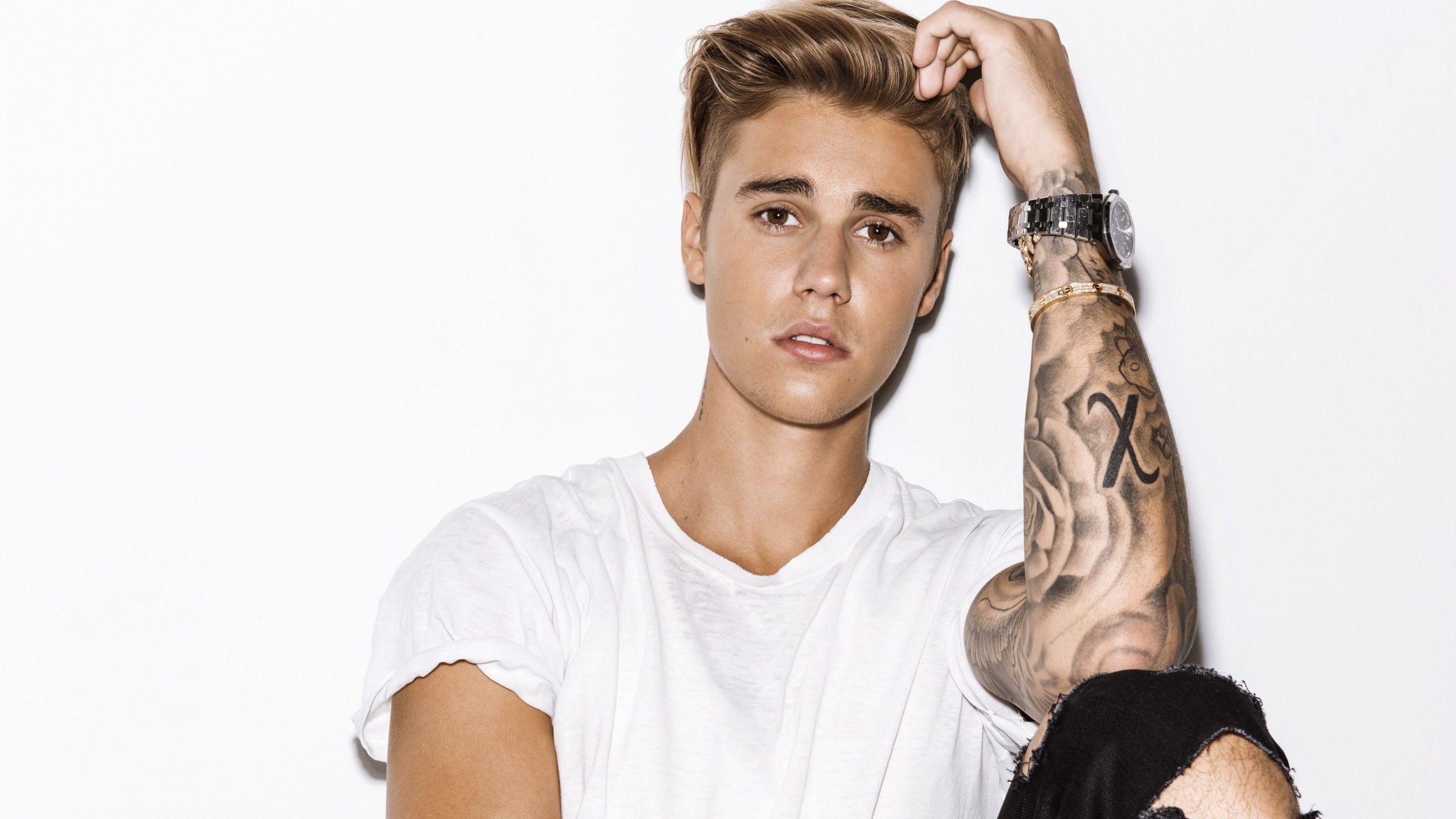 2560x1440 Wallpaper Justin Bieber, photo, 8k, Celebrities