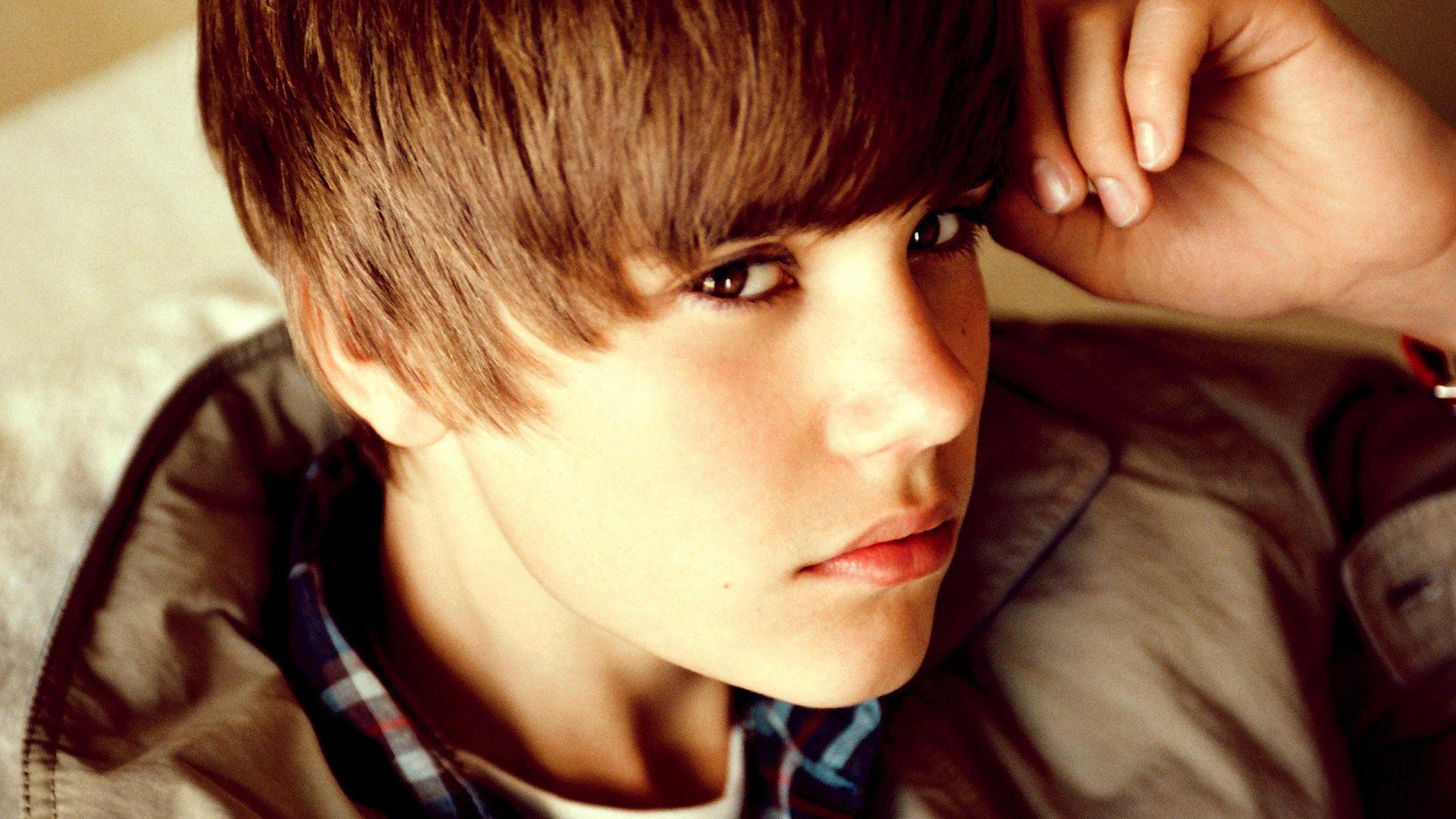 1920x1080 Justin Bieber wallpaper 1920x1080 Full HD (1080p) desktop background