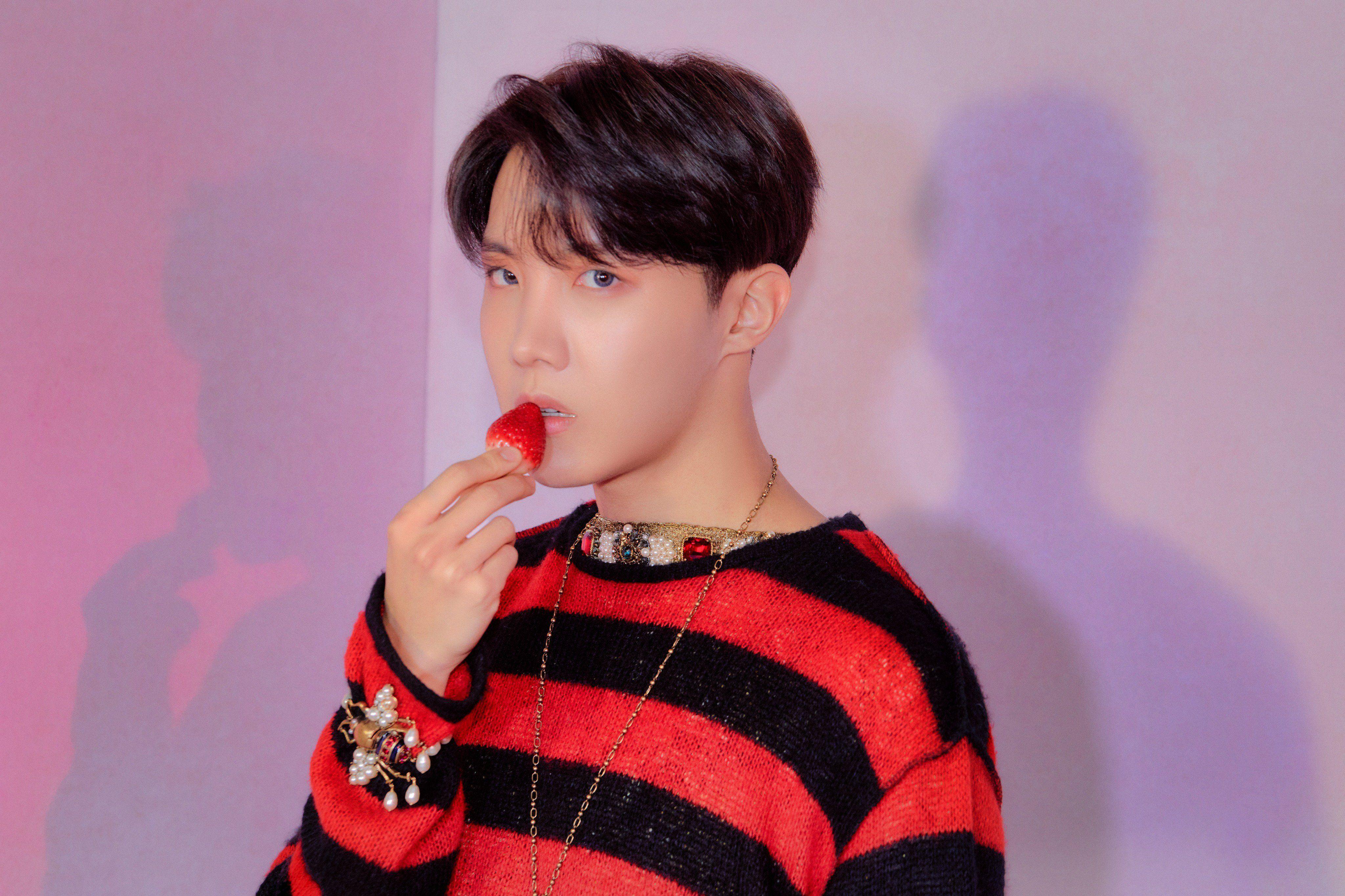 4096x2730 BTS