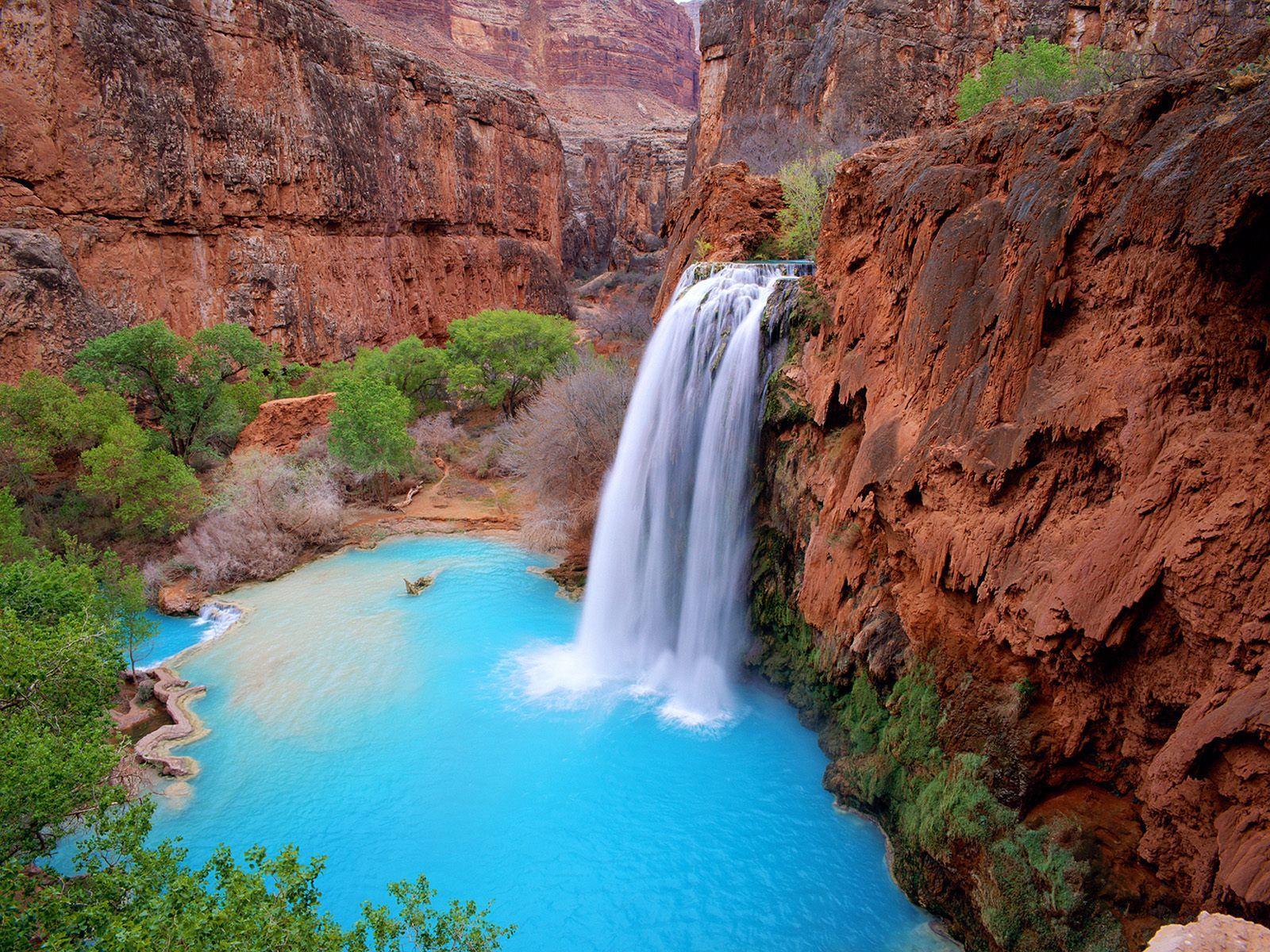 1600x1200 World's Most Amazing Waterfalls Landscape HD Wallpaper Collection