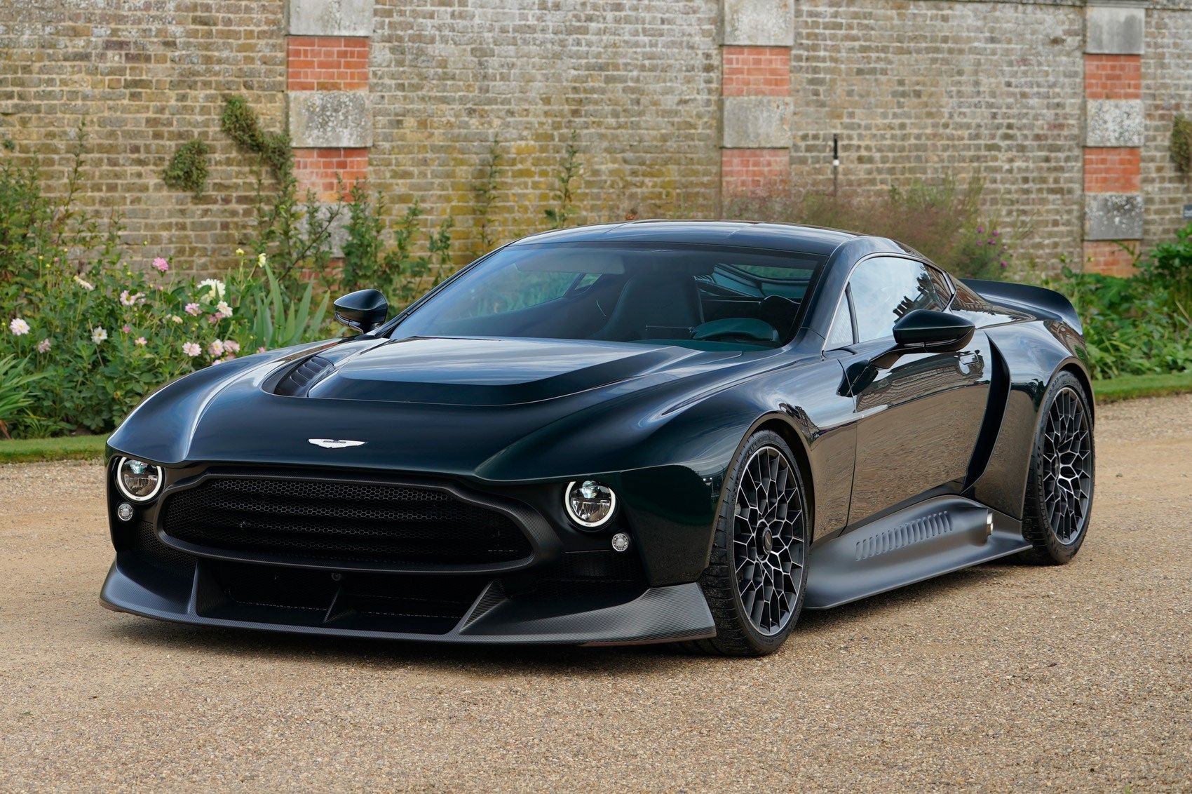 1700x1132 The Aston Martin Valour Is A 705 Horsepower Stick Shift Salute To The '70s