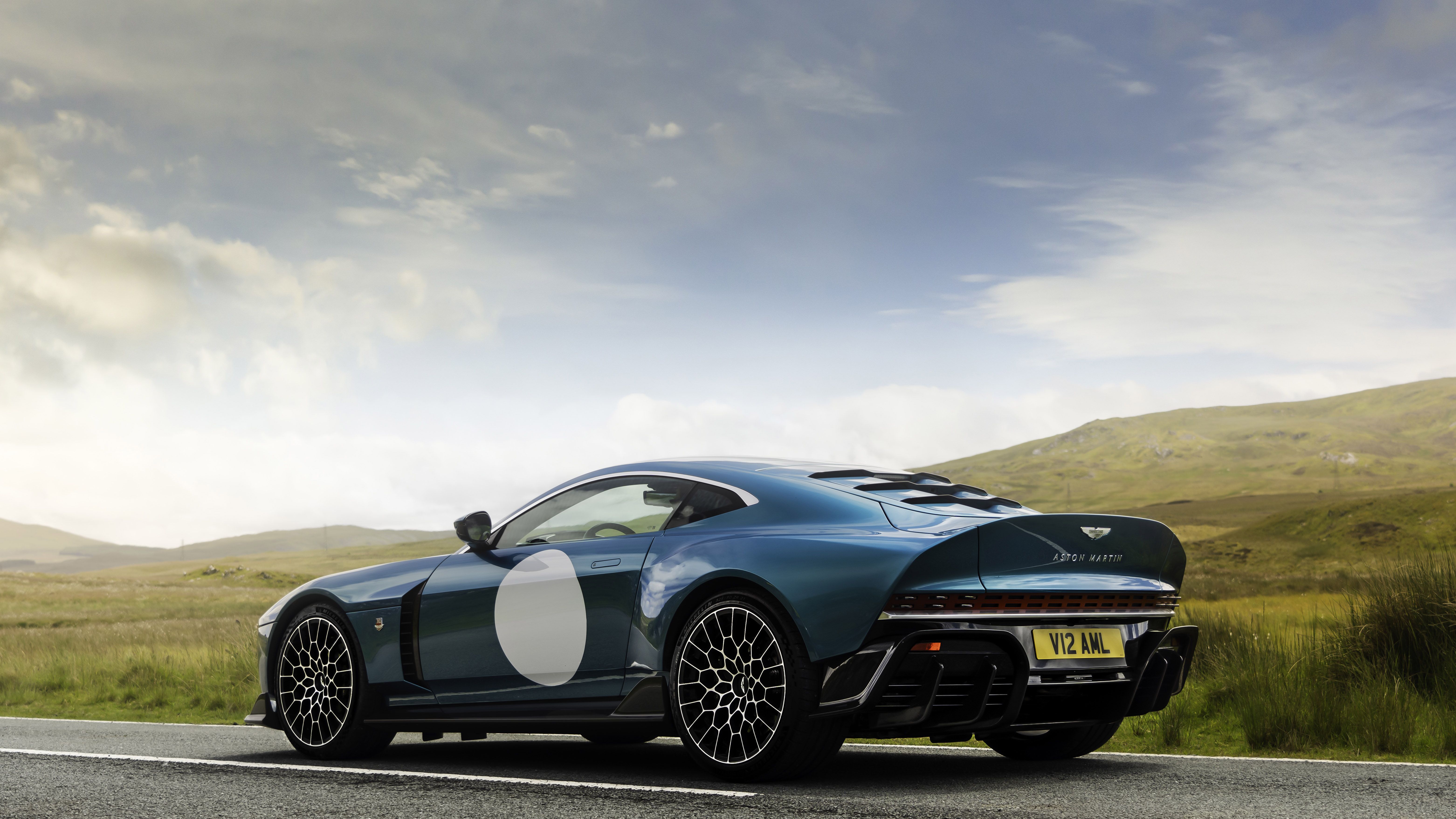 6247x3514 Is the Aston Martin Valour analogue heaven. or an expensive anachronism?