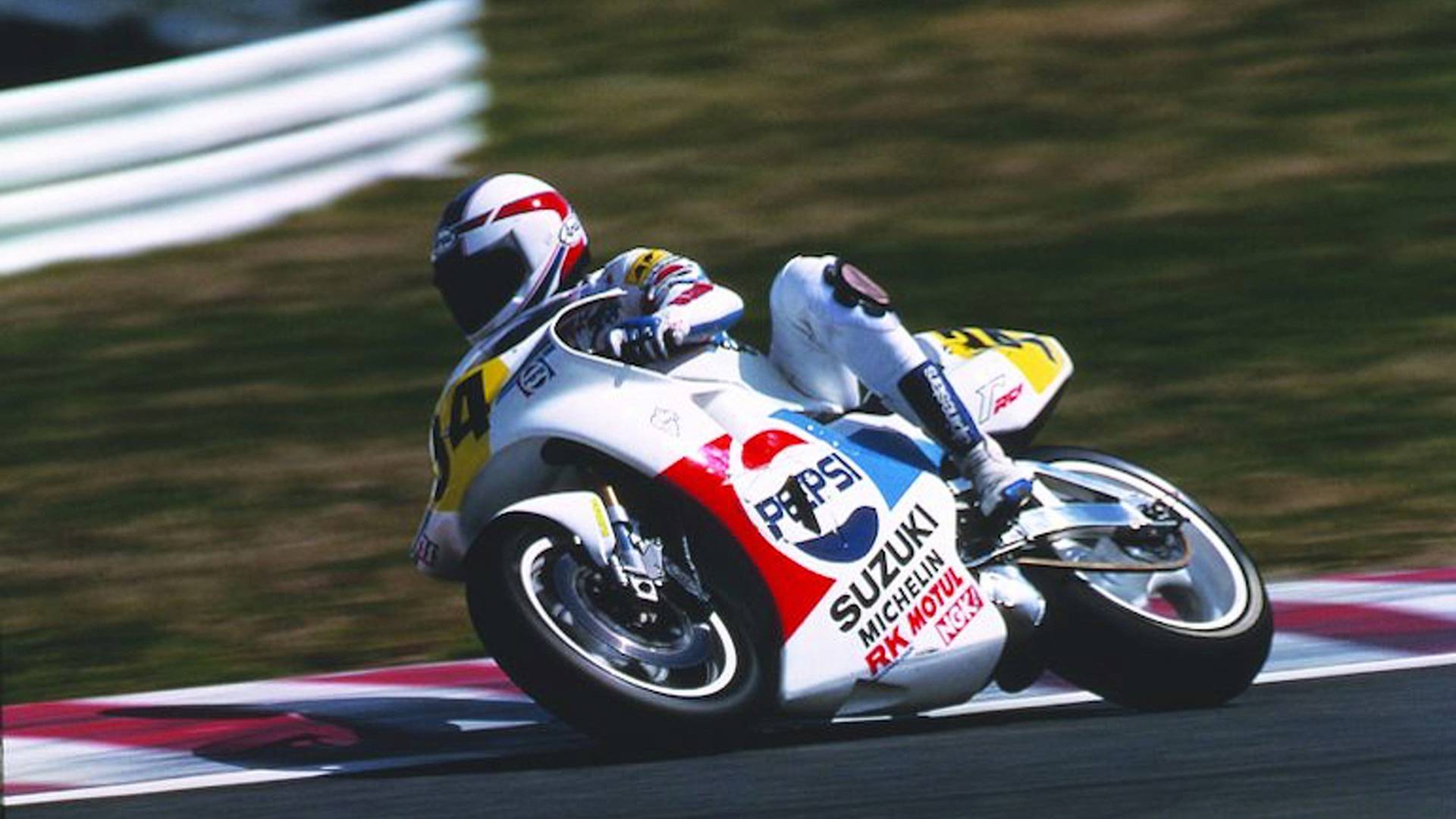 1920x1080 Schwantz Pepsi '89 Suzuki RGV500 In Restoration