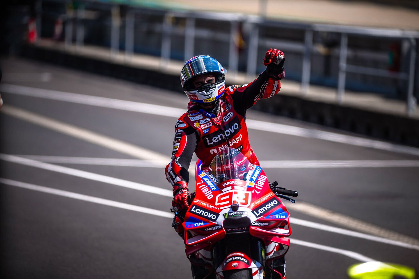1440x960 CW IndyGP Seminar Panelist: Kevin Schwantz