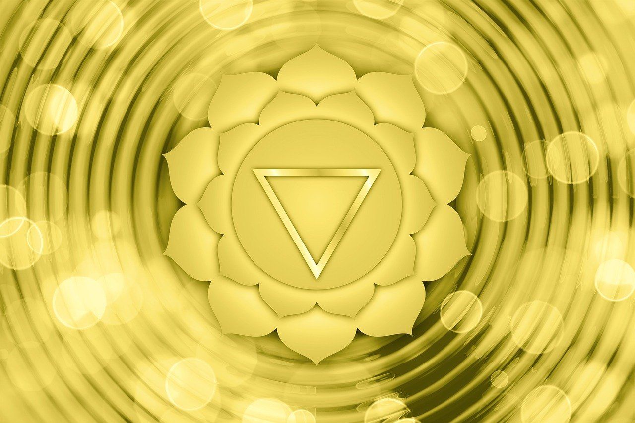 1280x853 Solar plexus chakra: what is it and how to balance it?