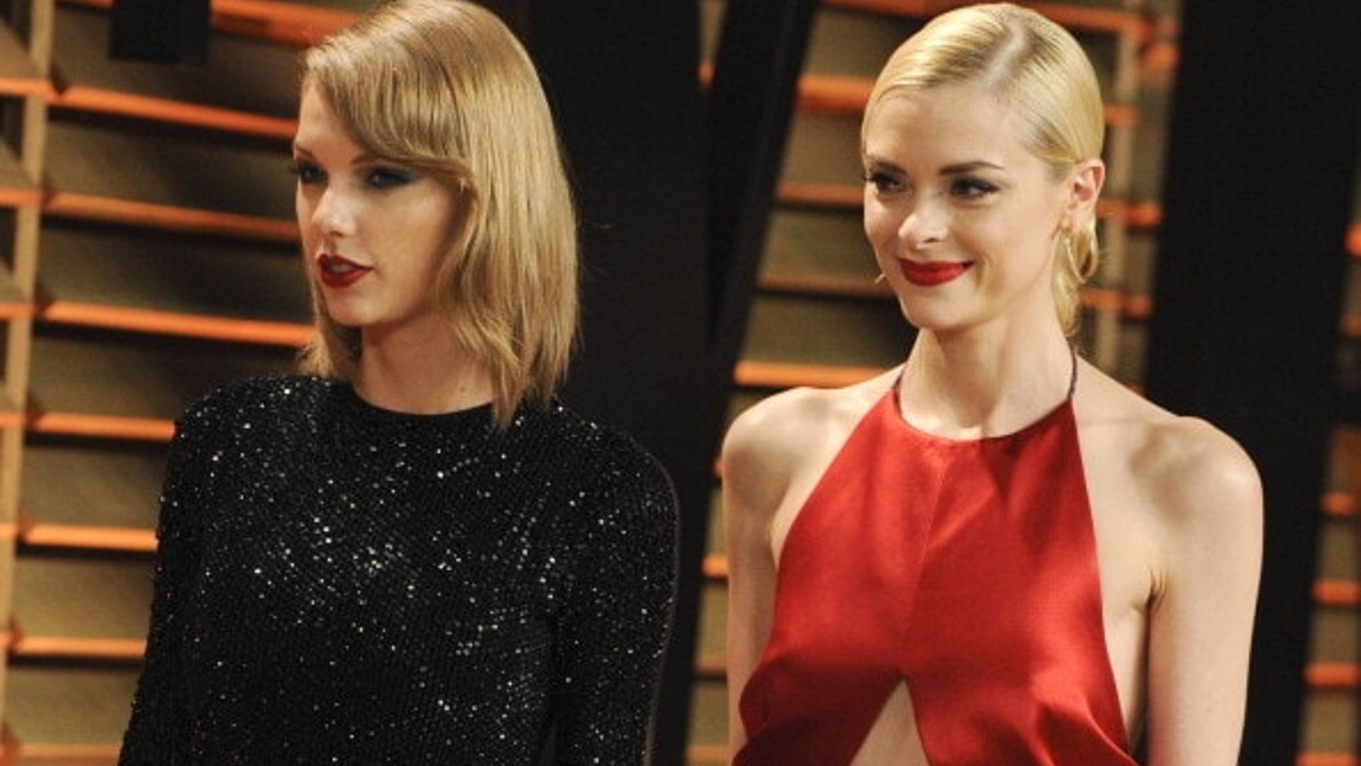 1920x1080 Jaime King reveals baby's gender during visit from Taylor Swift