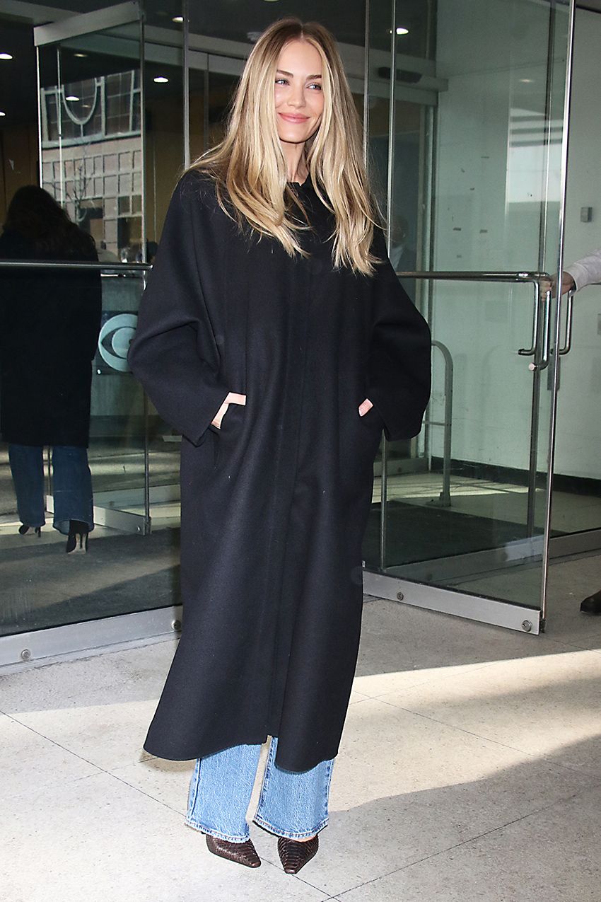 850x1275 Michelle Randolph Wore a Very L.A.-Girl Winter Outfit in NYC. Who What Wear