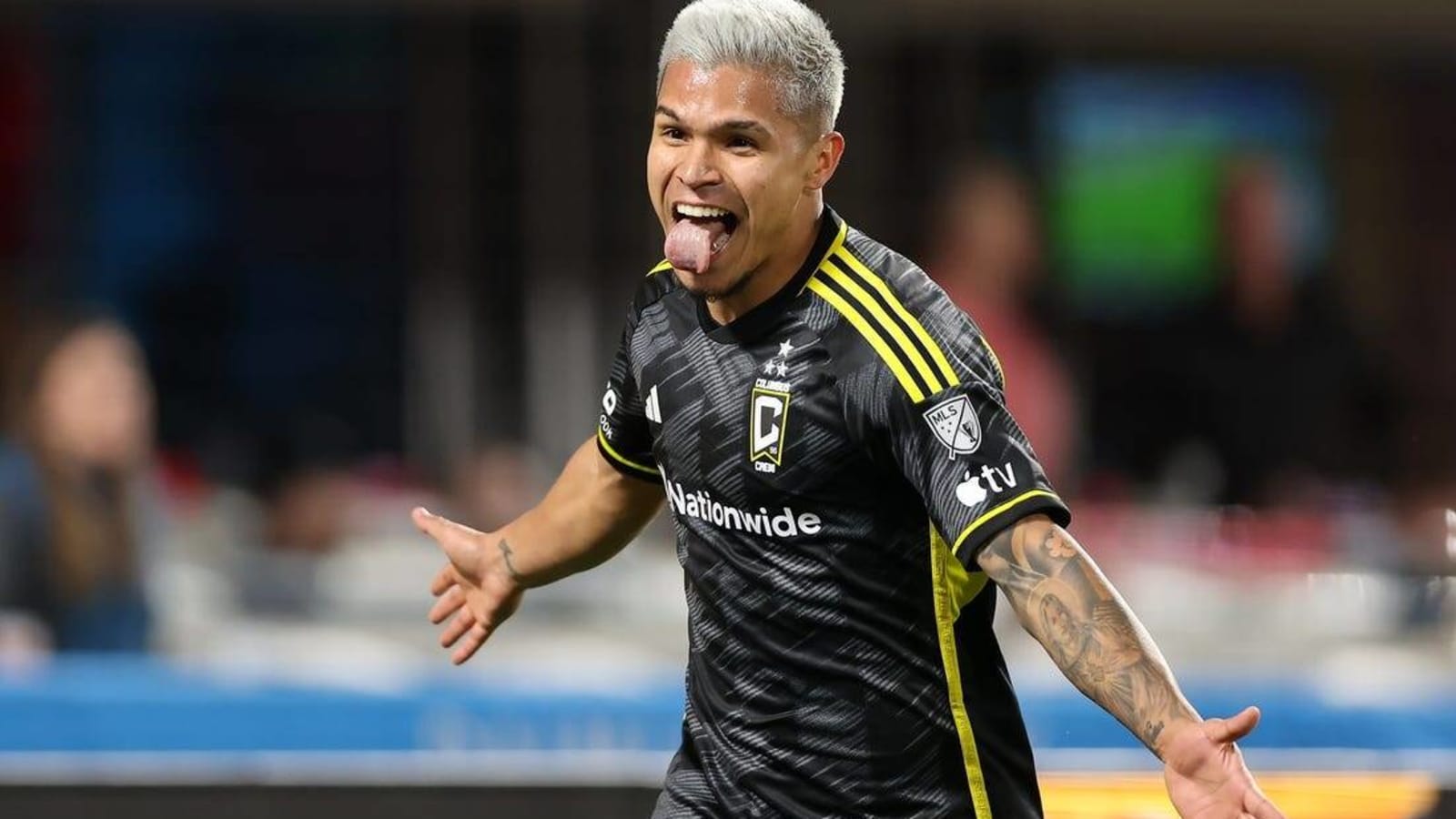 1600x900 Cucho Hernandez in question as Crew host D.C. United