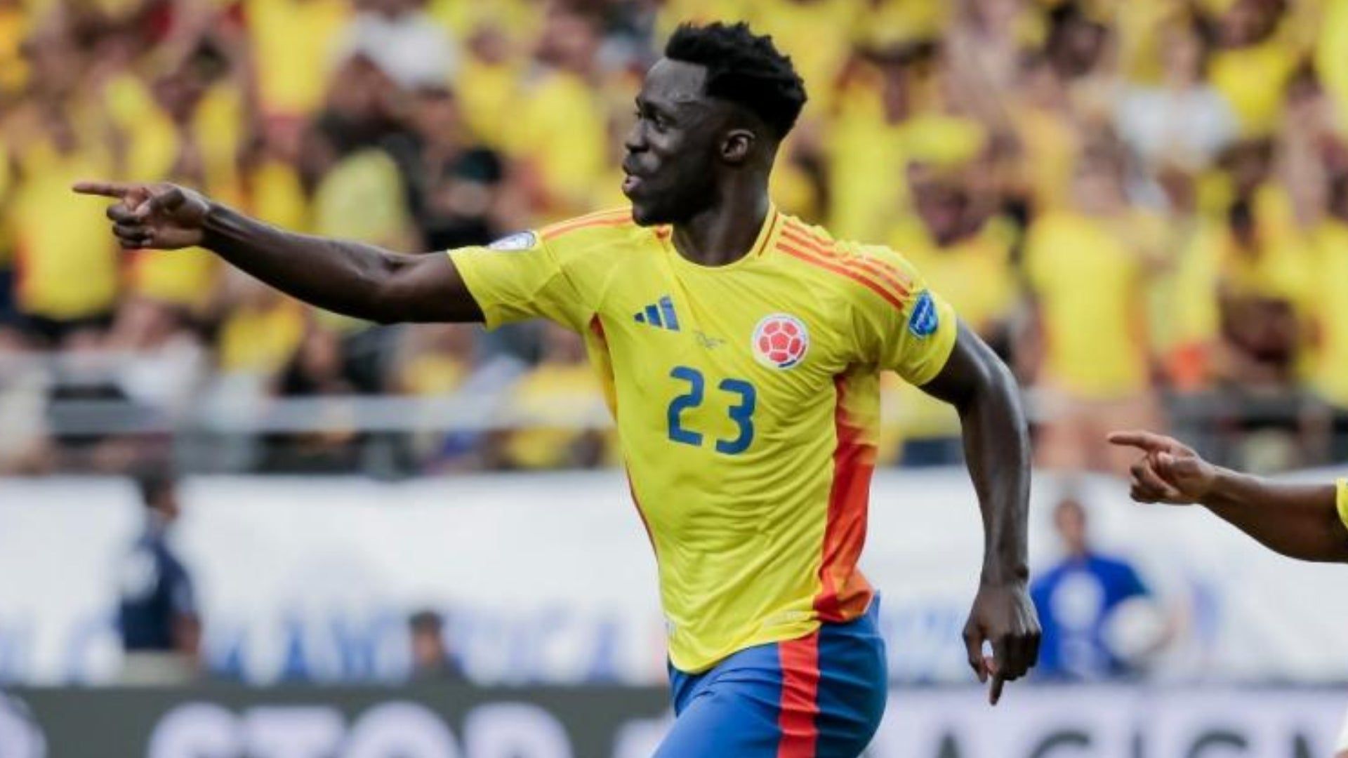 1920x1080 Davinson Sánchez sorprendió a todos entrenando con club del FPC