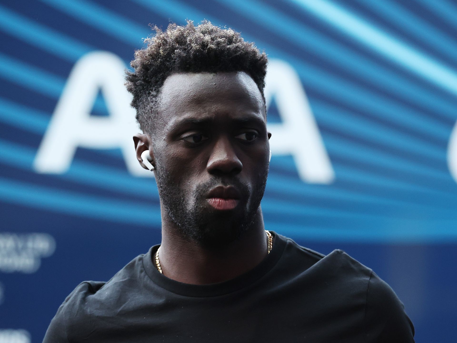 1920x1440 Davinson Sanchez to QUIT Tottenham and could be followed out the door by Mourinho and Conte favourite