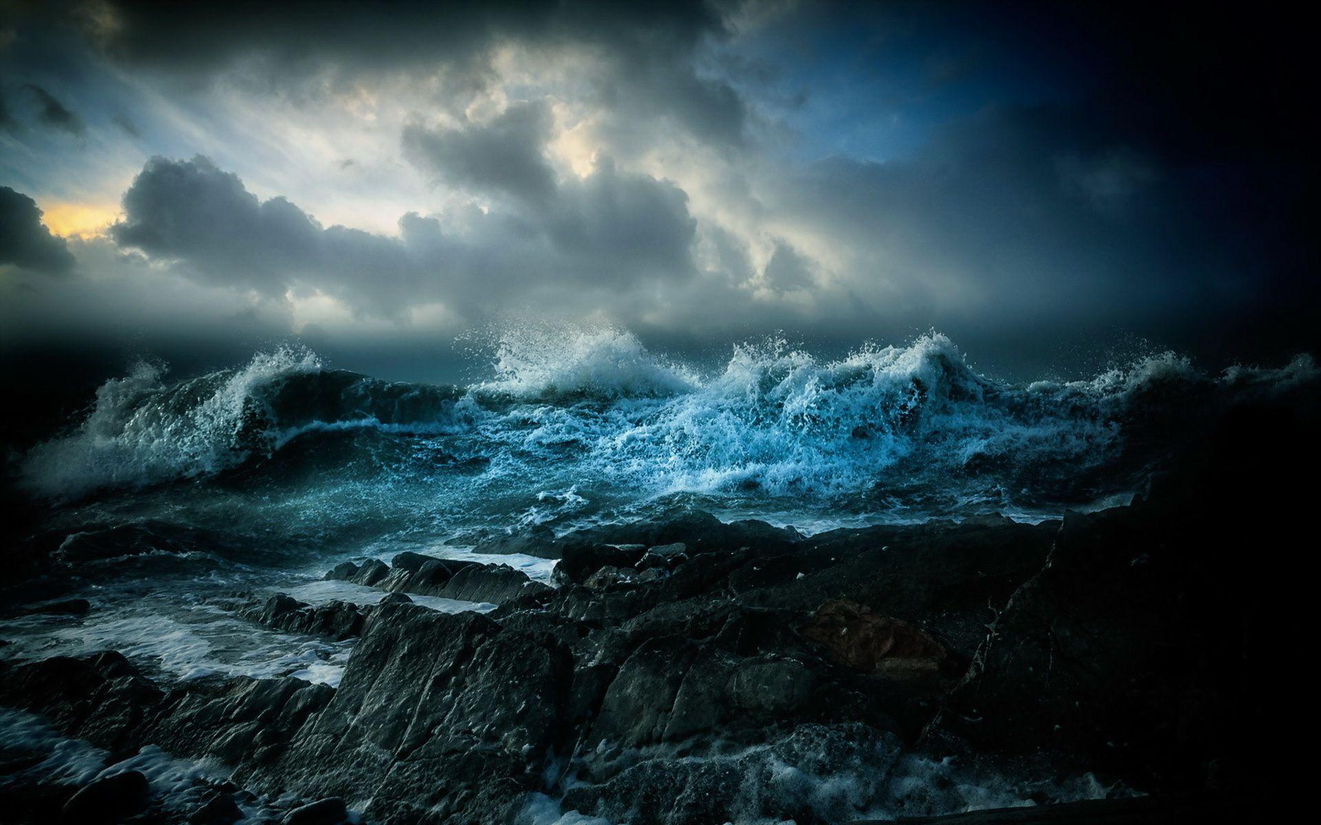 1920x1200 Ocean Storm Wallpaper