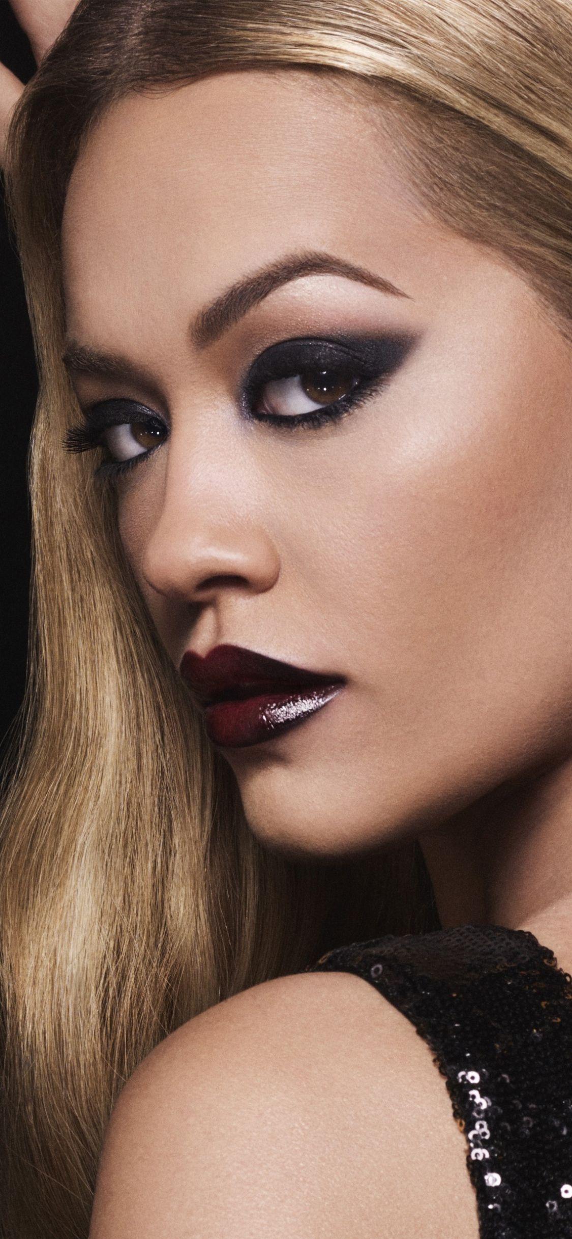 1125x2436 Download 1125x2436 wallpaper rita ora, makeup, blonde, 2018
