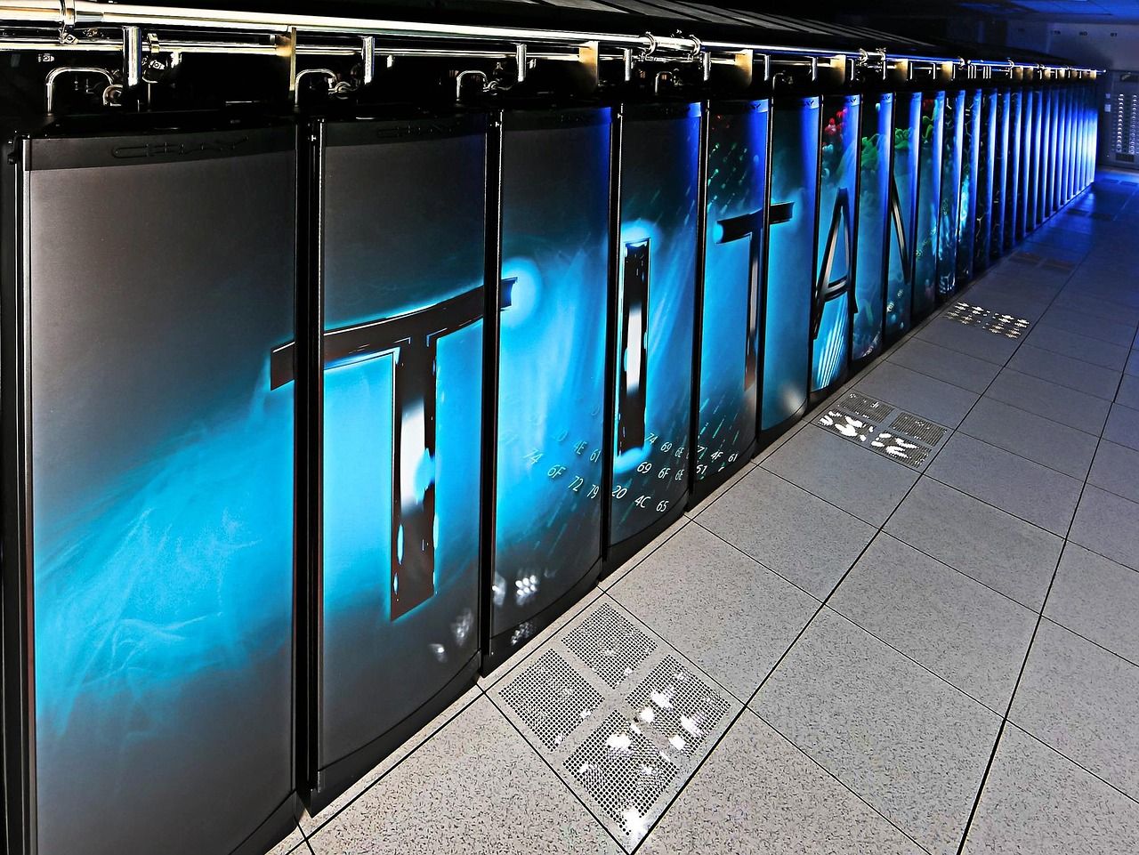 1280x961 Free High Performance Computing & Cloud Computing Image