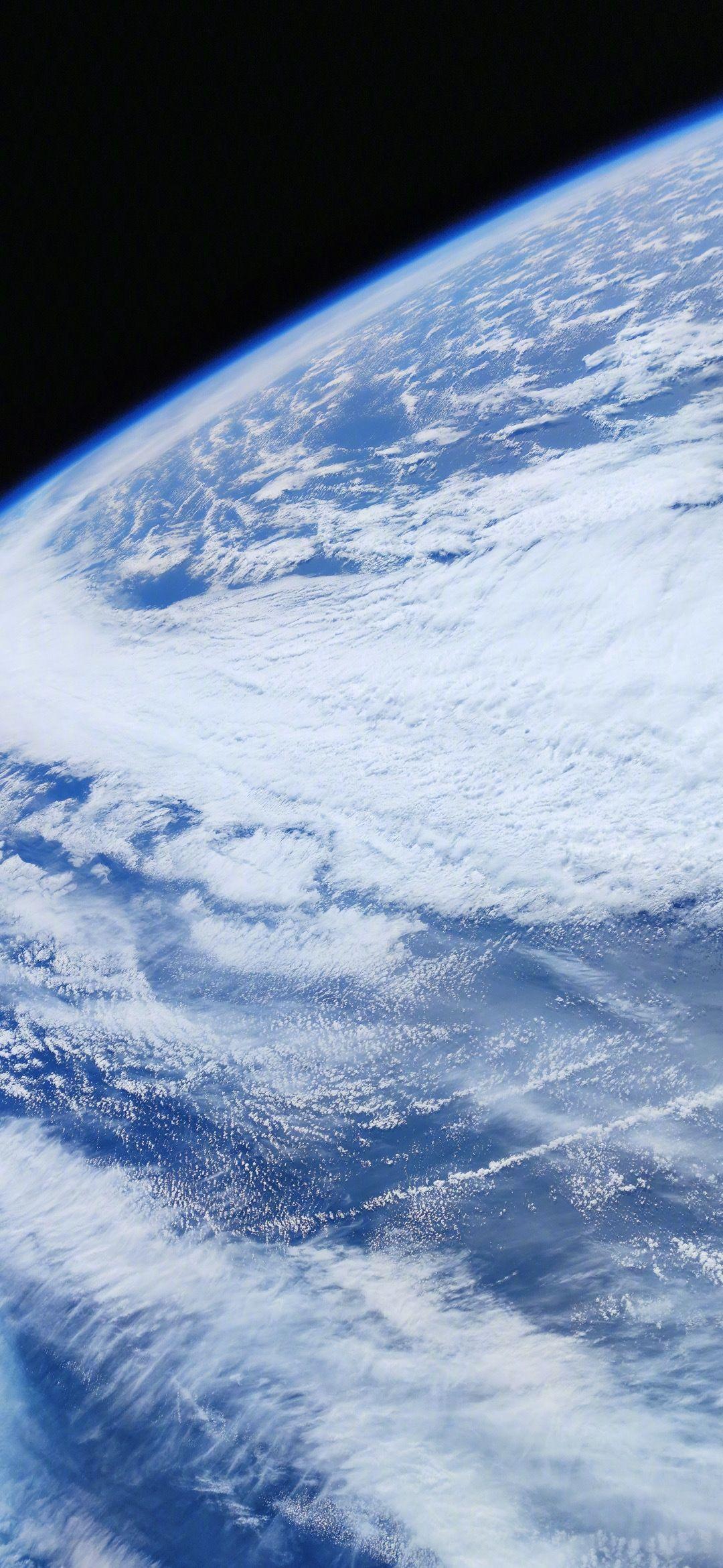 1080x2340 Wallpaper Sharing 丨Picture Of The Earth Taken By Xiaomi Mi 10