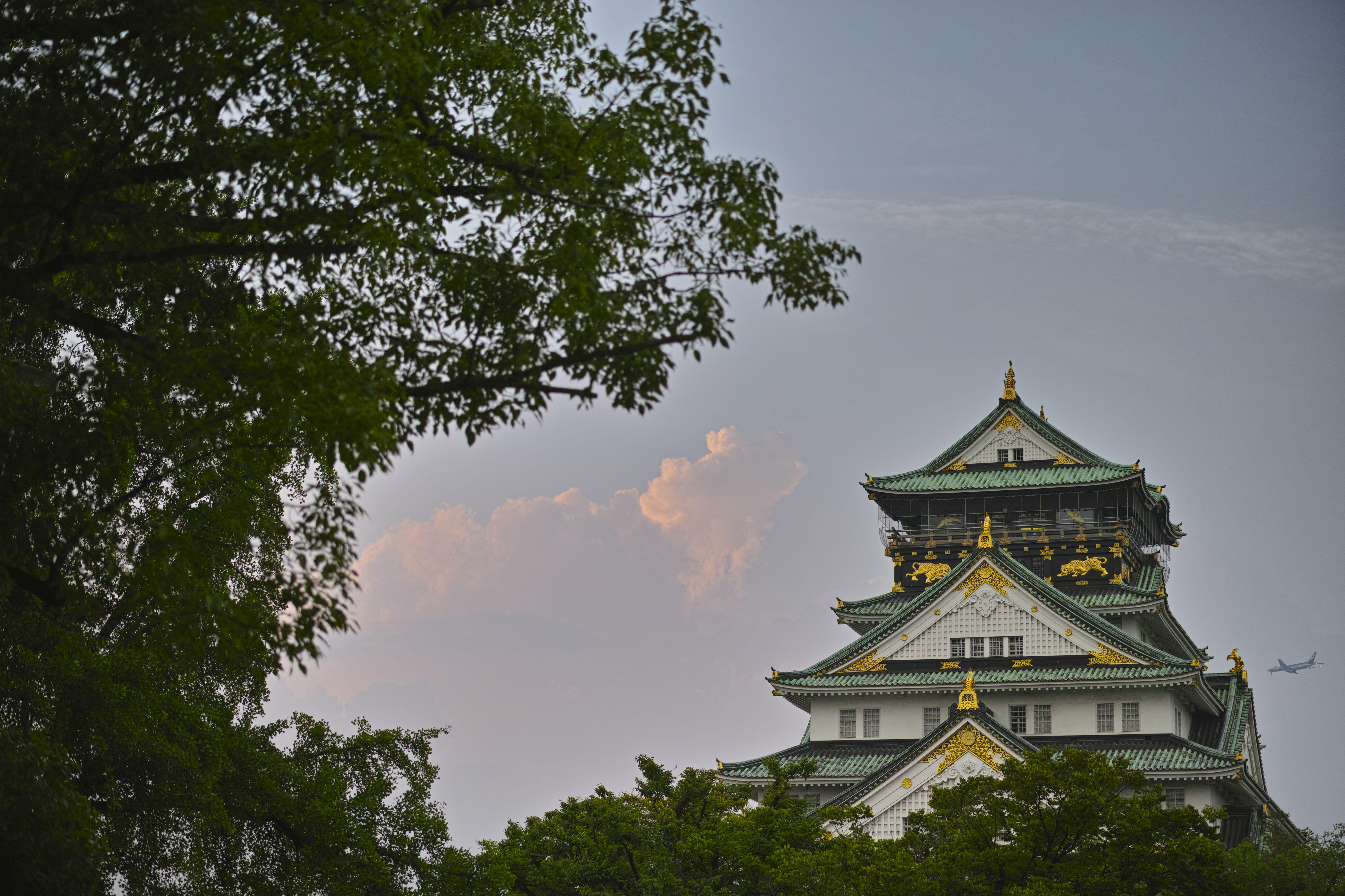 9408x6272 Osaka Castle HD Wallpaper and Background Image
