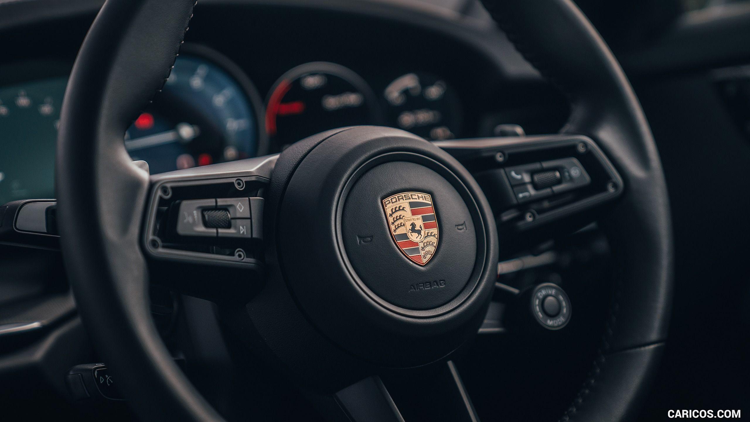 2560x1440 Porsche 911 Carrera 4S (UK Spec; 992), Steering