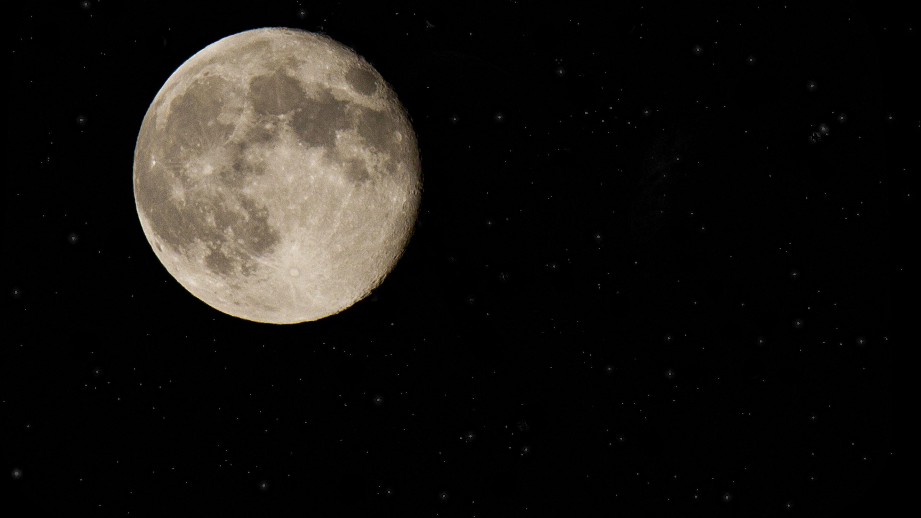 3840x2160 Free Moon and Stars Wallpaper for Desktop and Mobiles 4K Ultra HD