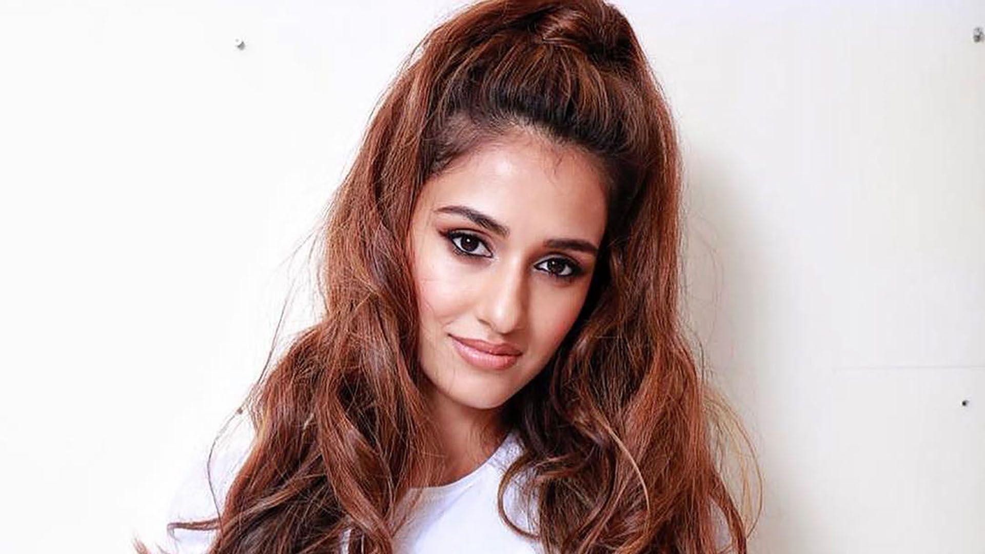 Disha Patani HD Wallpapers - Top Free Disha Patani HD Backgrounds ...