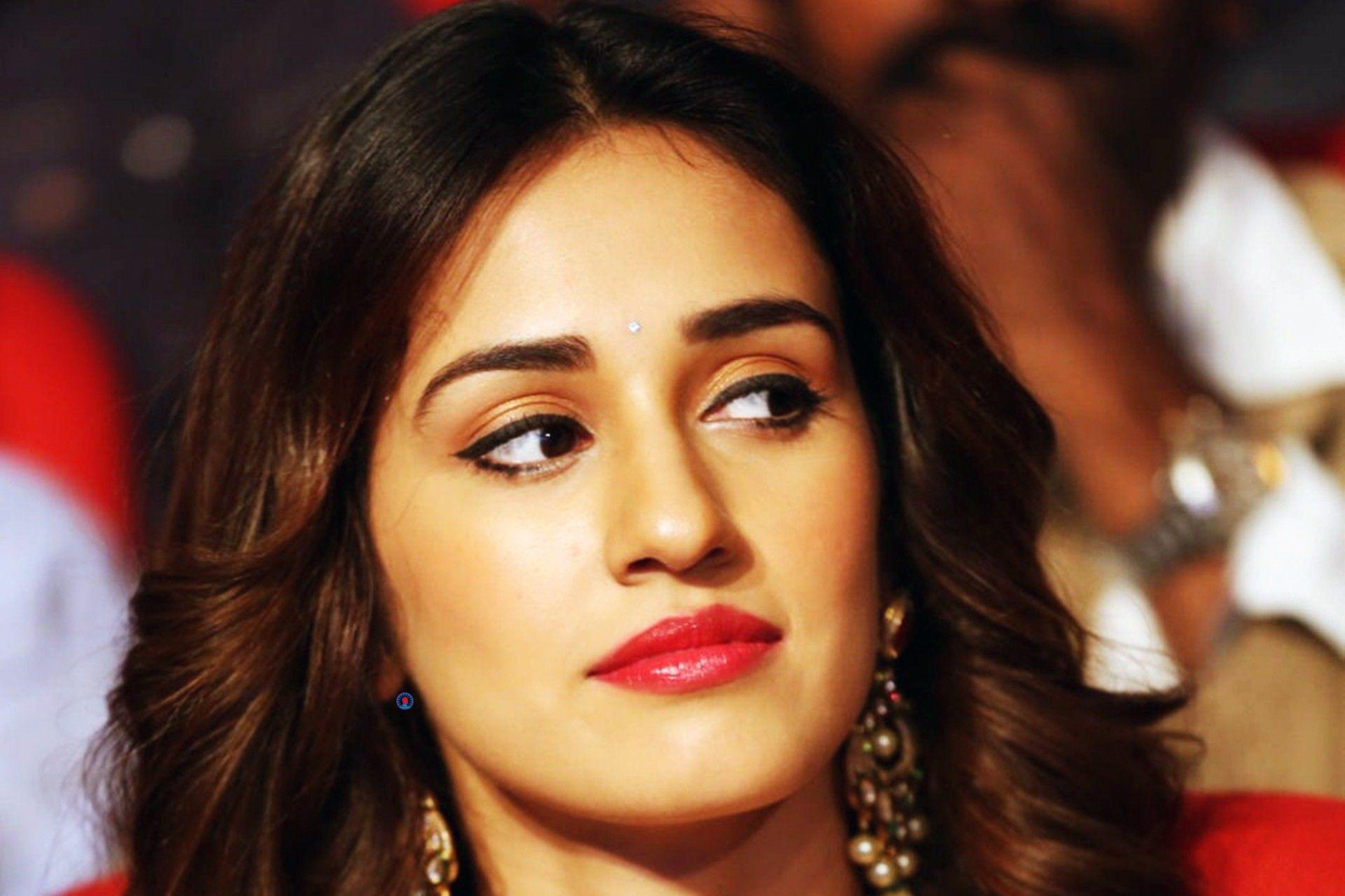 5120x3413 Free download Disha Patani Pic12 5K Ultra HD Wallpaper Spark