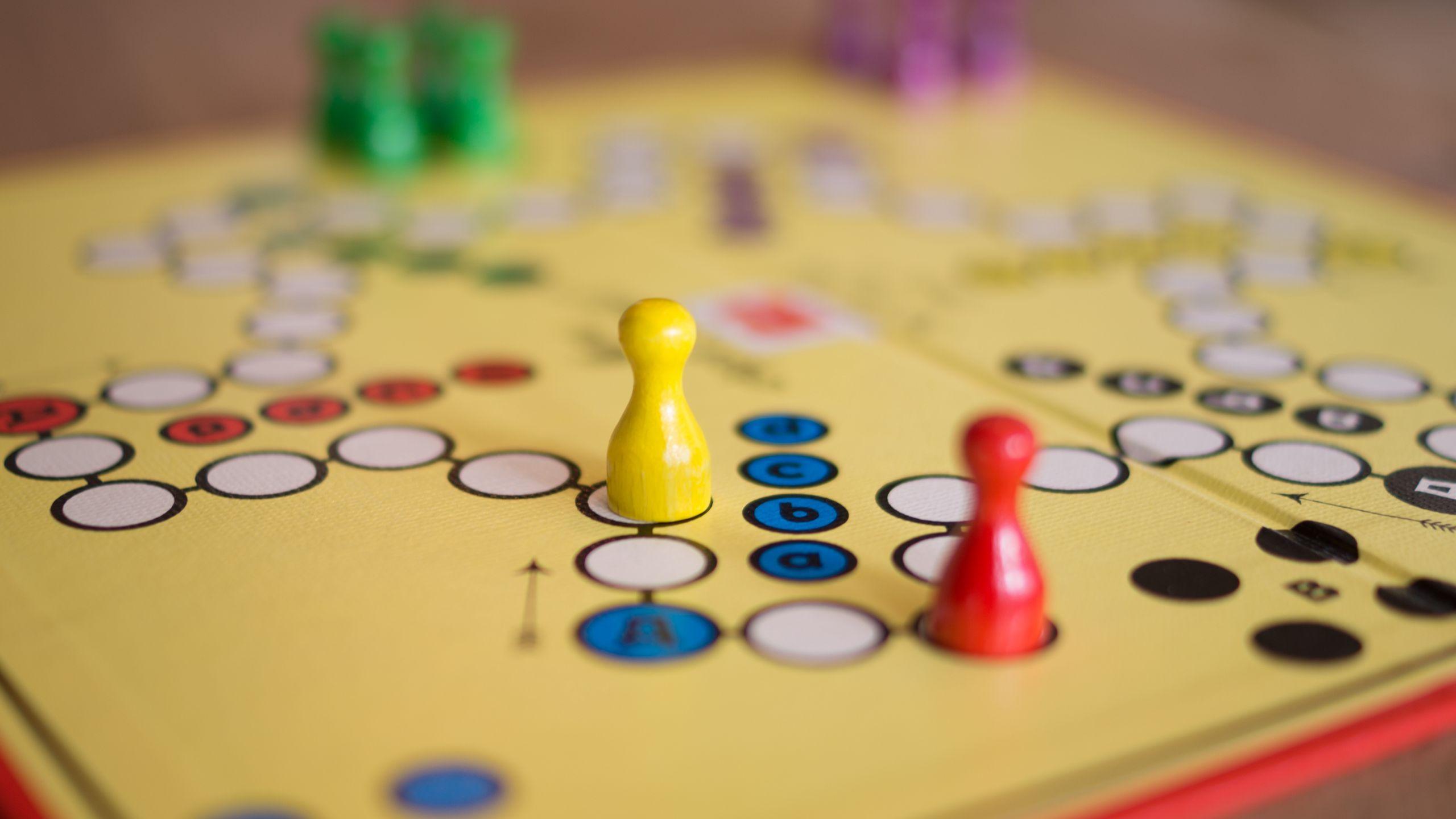 2560x1440 Download wallpaper 2560x1440 board game, strategy, board