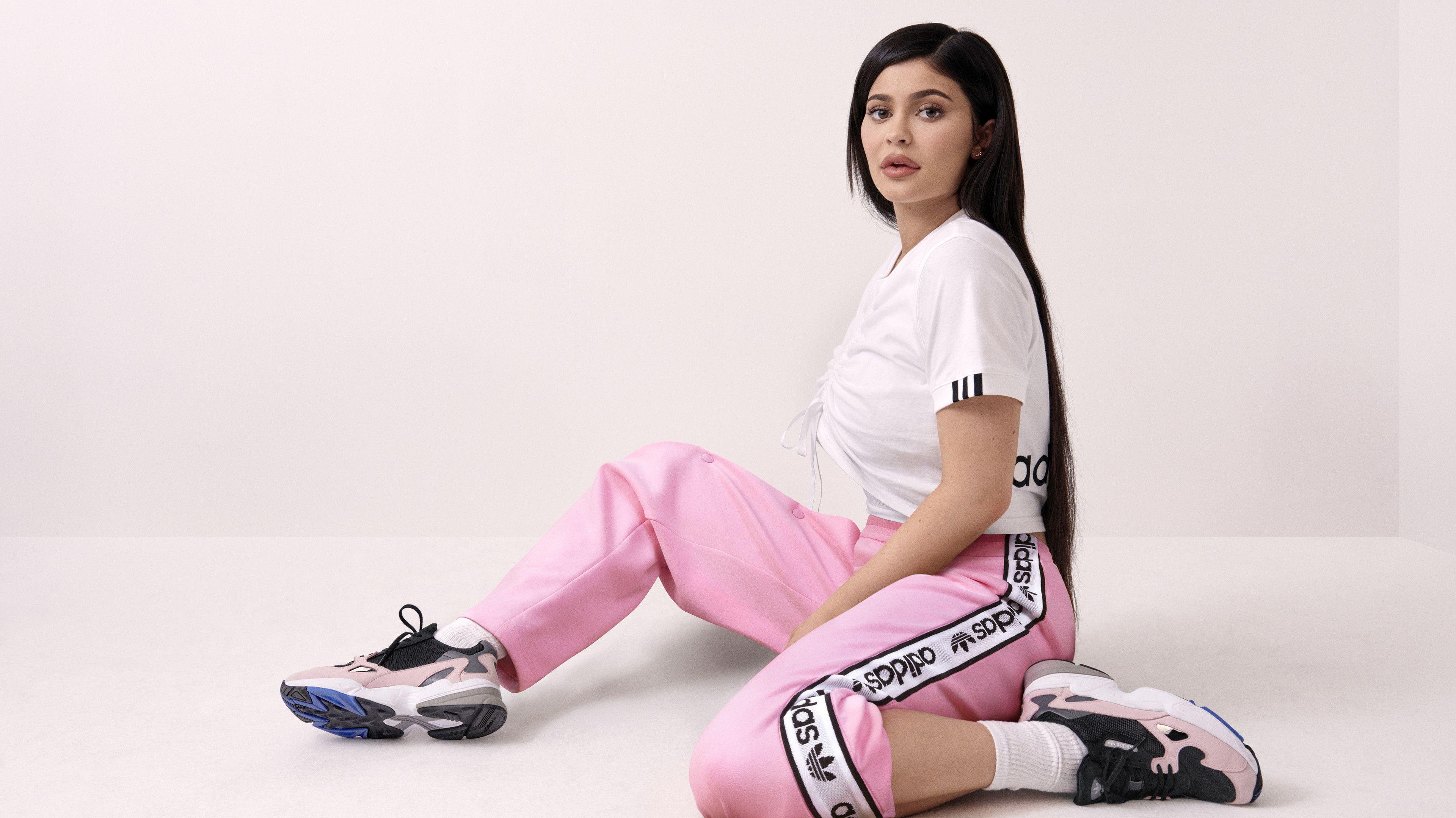 3840x2160 Wallpaper 4k Kylie Jenner Adidas 4k Wallpaper, Celebrities Wallpaper, Girls Wallpaper, Hd Wallpaper, Kylie Jenner Wallpaper, Model Wallpaper